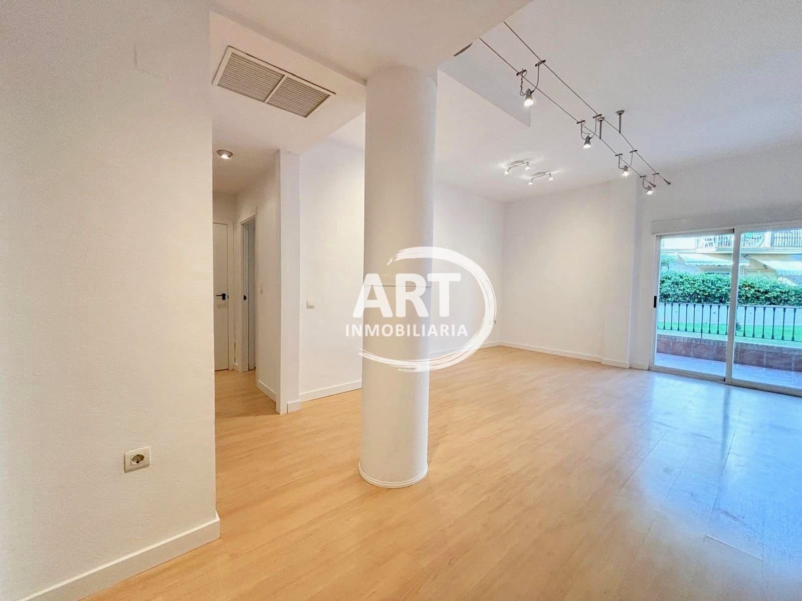 3 camera da letto Appartamento da affittare in L'Eliana con piscina garage - 1.500 € (Rif: 9921652)