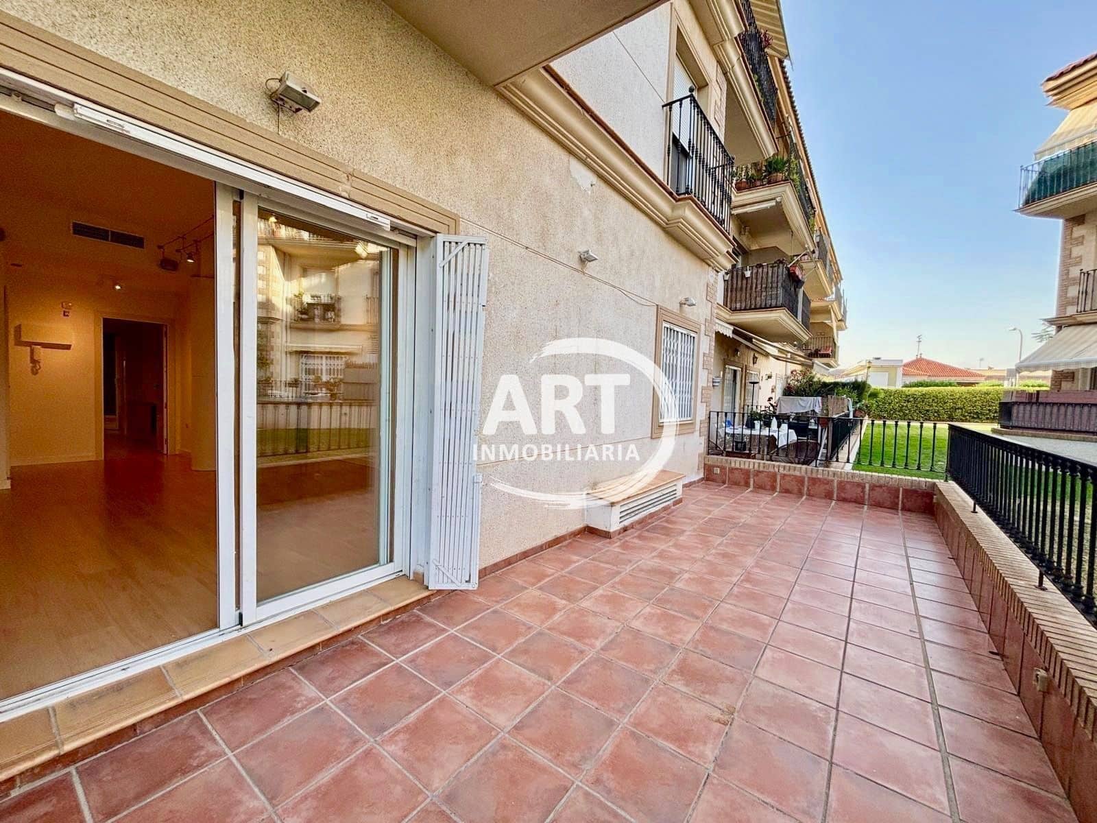 3 camera da letto Appartamento da affittare in L'Eliana con piscina garage - 1.500 € (Rif: 9921652)