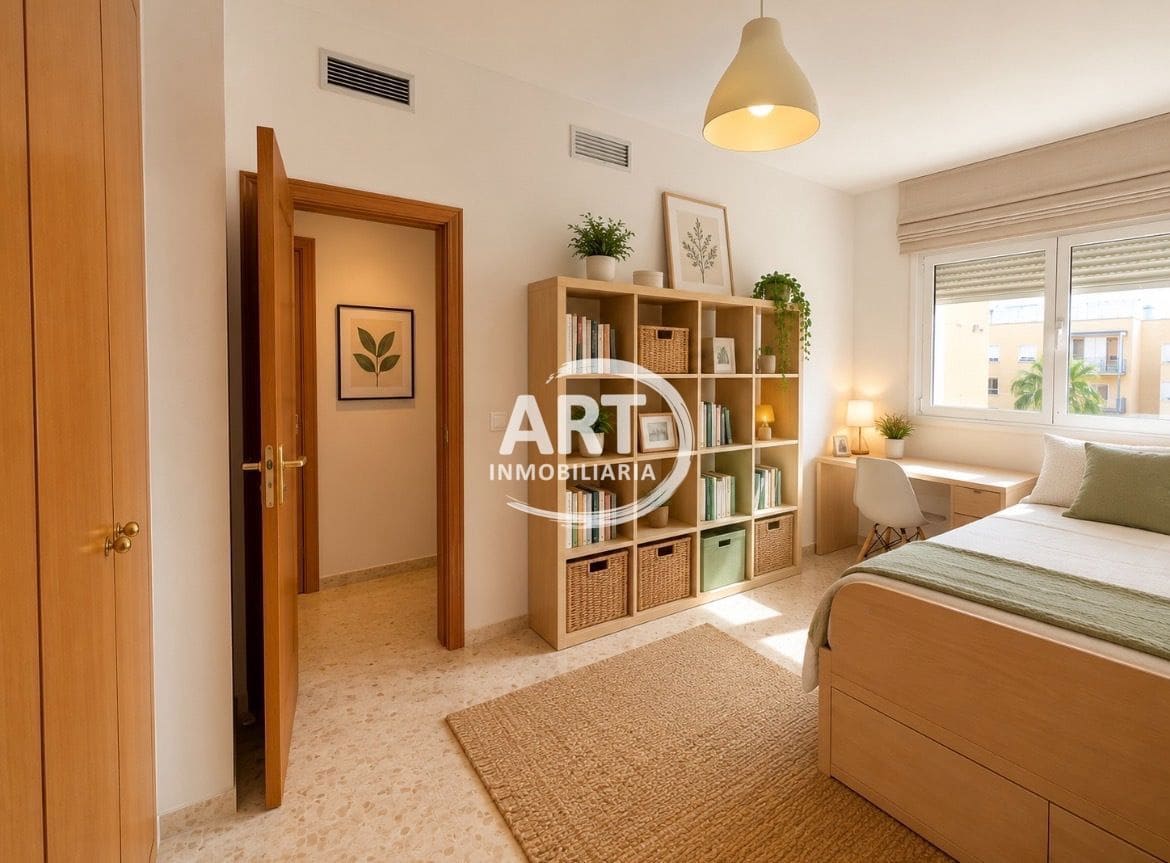 3 bedroom Flat for sale in Paterna with pool garage - € 335,000 (Ref: 9921653)