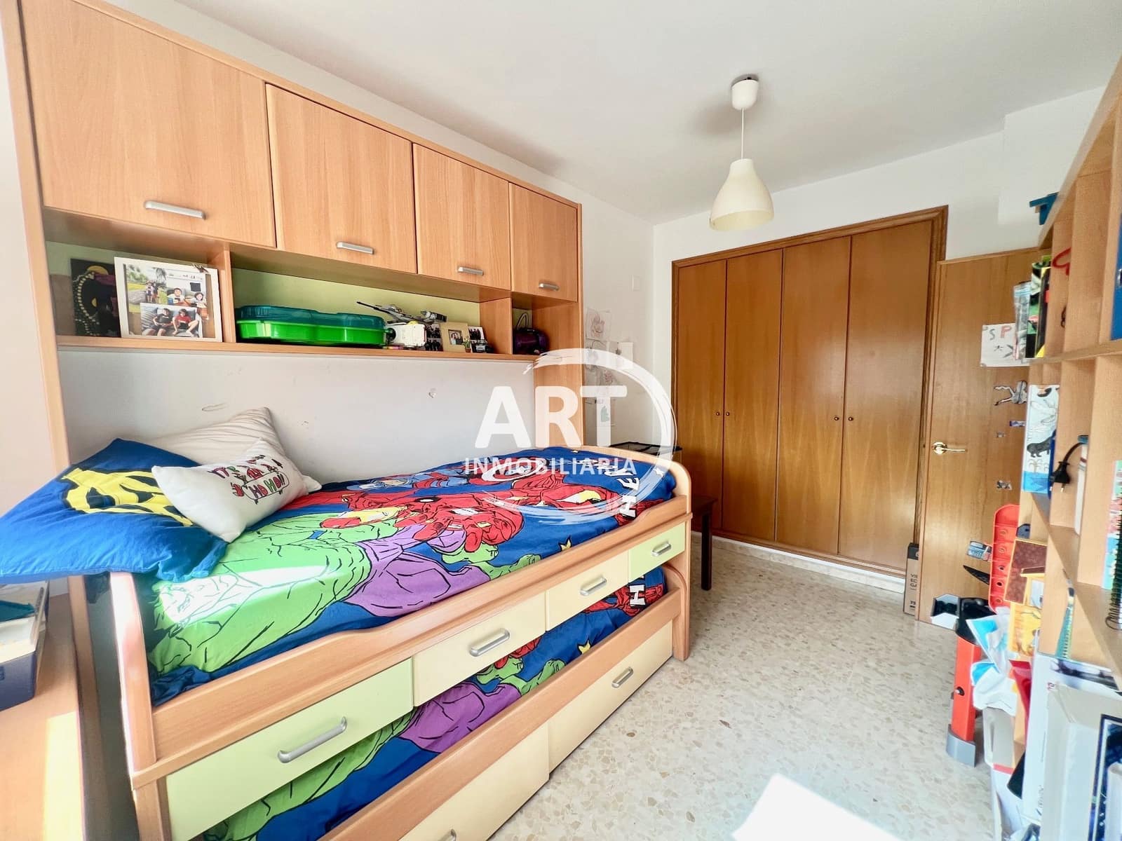 3 bedroom Flat for sale in Paterna with pool garage - € 335,000 (Ref: 9921653)