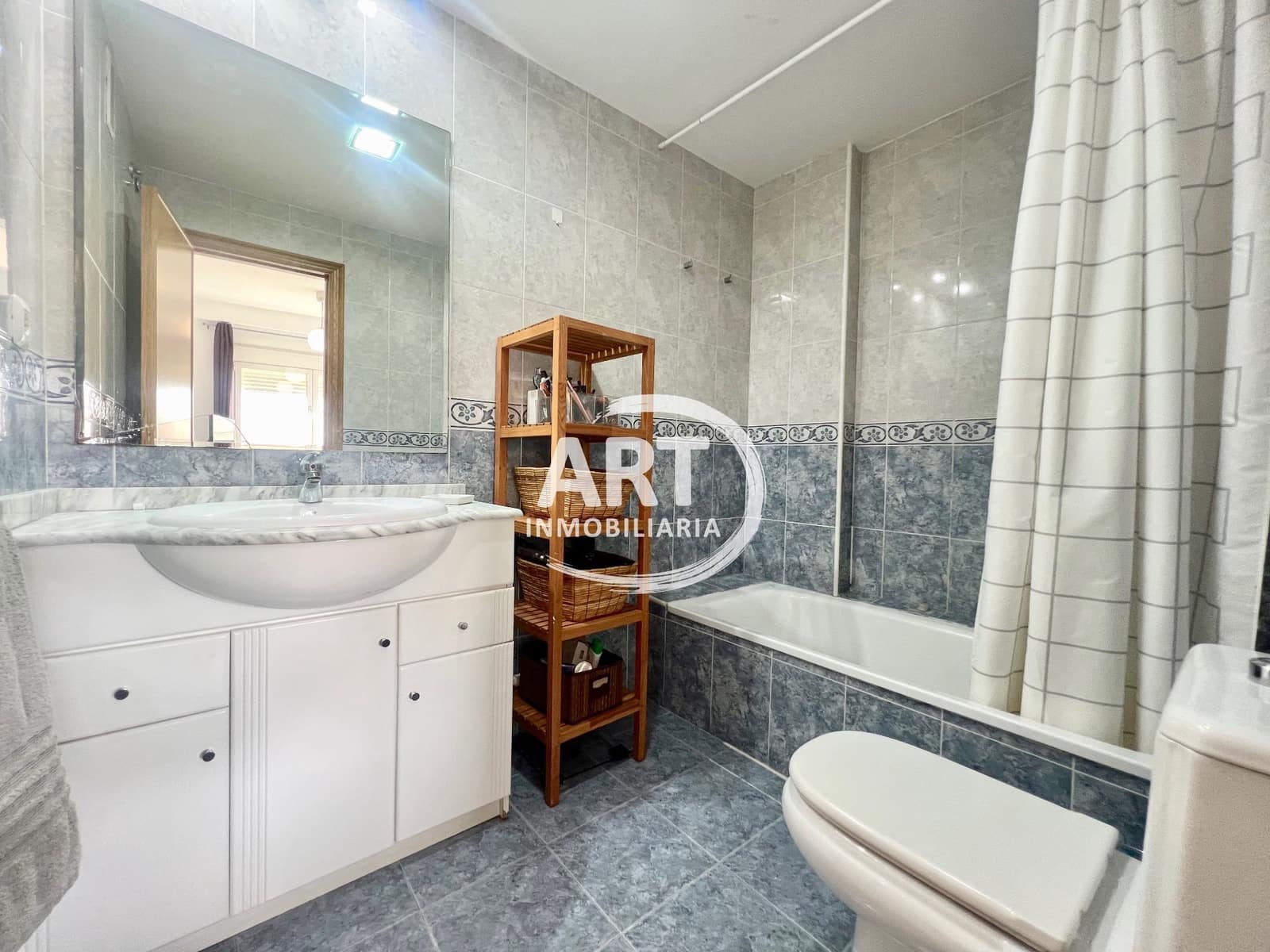 3 bedroom Flat for sale in Paterna with pool garage - € 335,000 (Ref: 9921653)