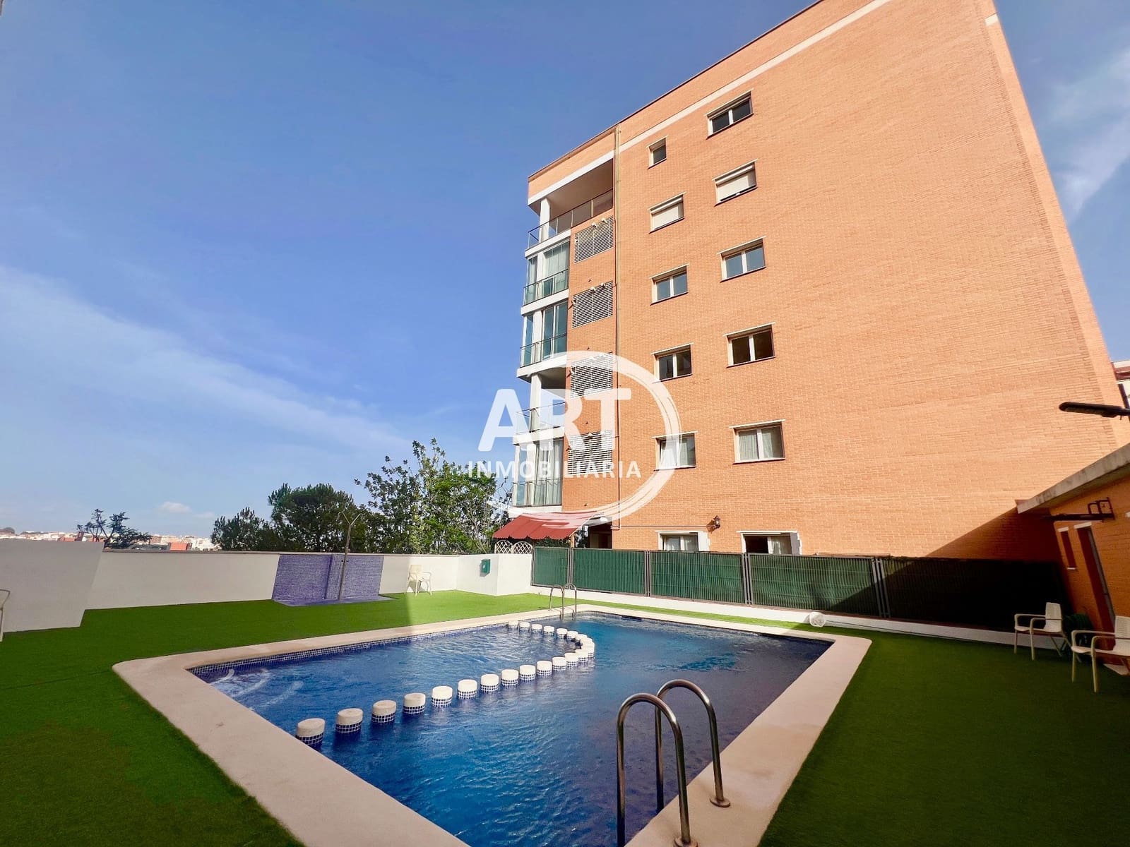 3 bedroom Flat for sale in Paterna with pool garage - € 335,000 (Ref: 9921653)