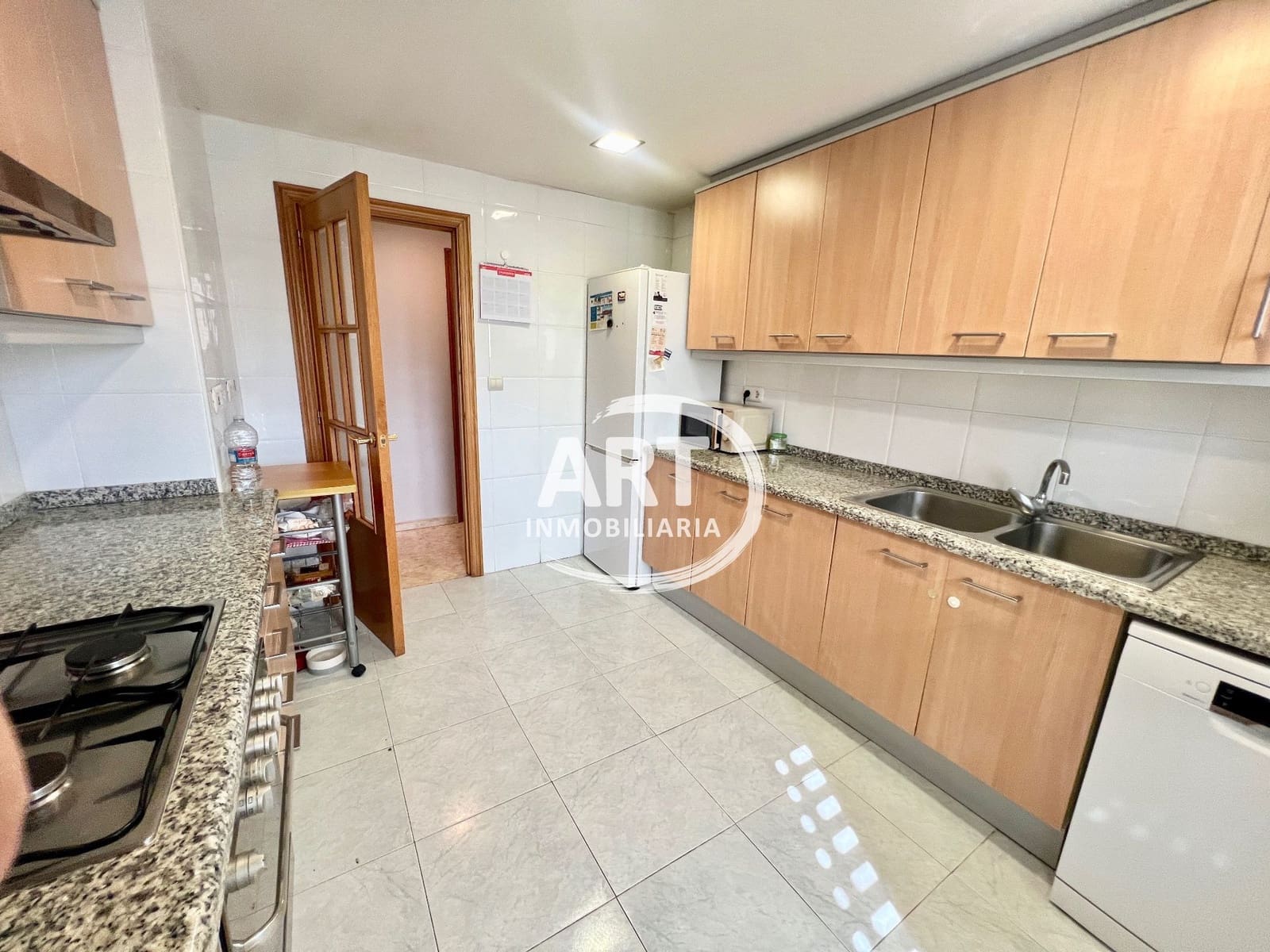 3 bedroom Flat for sale in Paterna with pool garage - € 335,000 (Ref: 9921653)