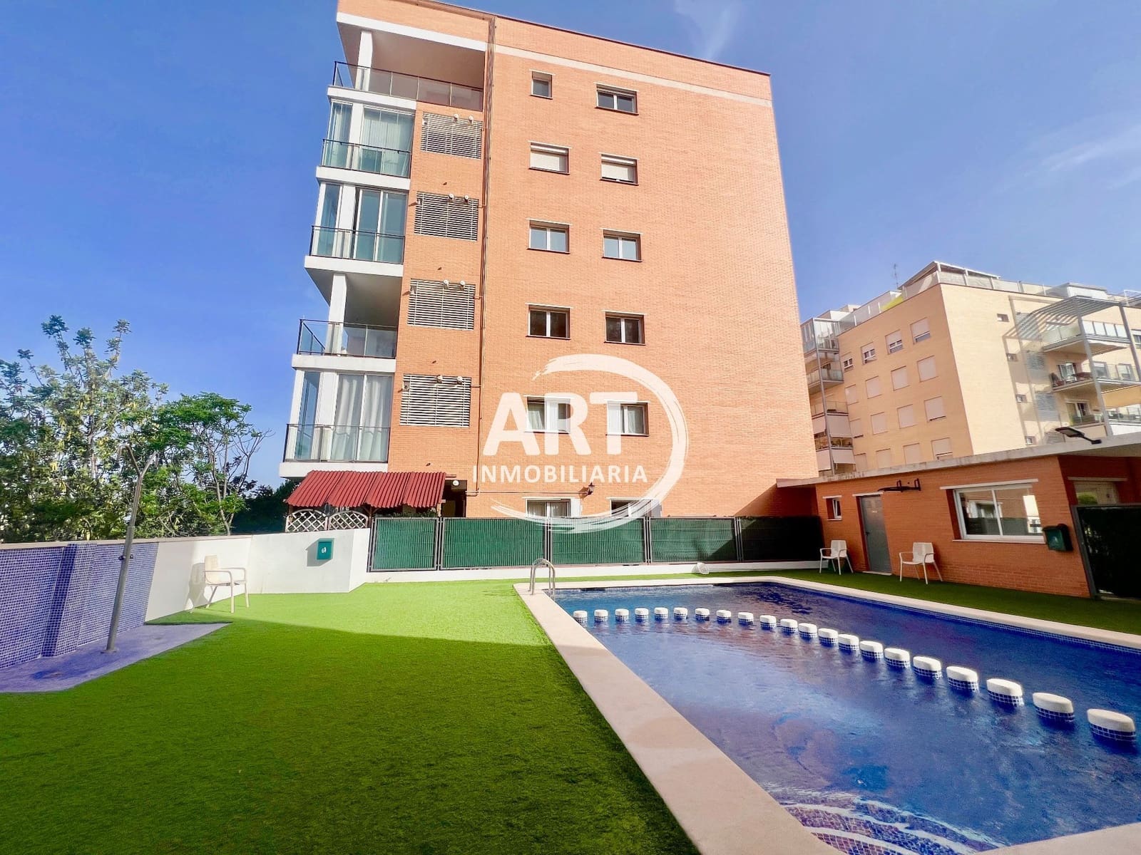 3 bedroom Flat for sale in Paterna with pool garage - € 335,000 (Ref: 9921653)