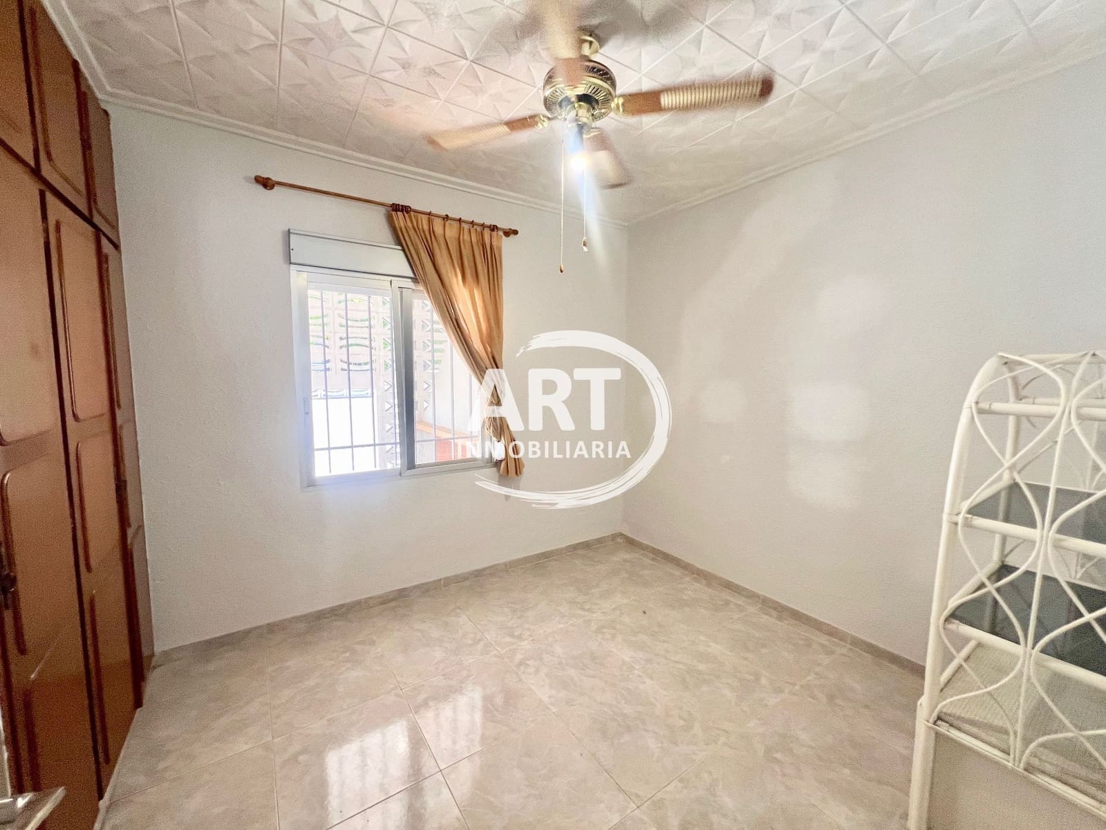 3 soverom Villa til salgs i L'Eliana med svømmebasseng garasje - € 439 000 (Ref: 9926737)