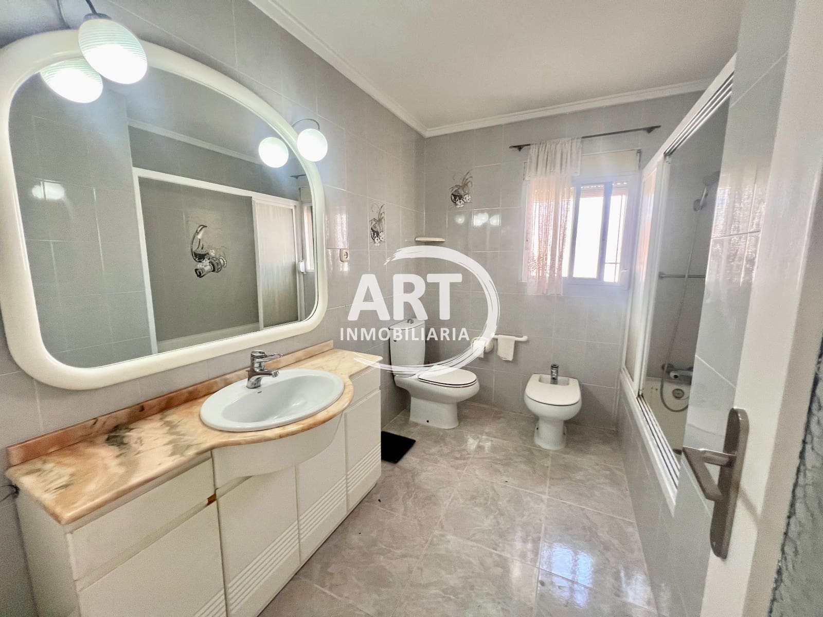 3 soverom Villa til salgs i L'Eliana med svømmebasseng garasje - € 439 000 (Ref: 9926737)