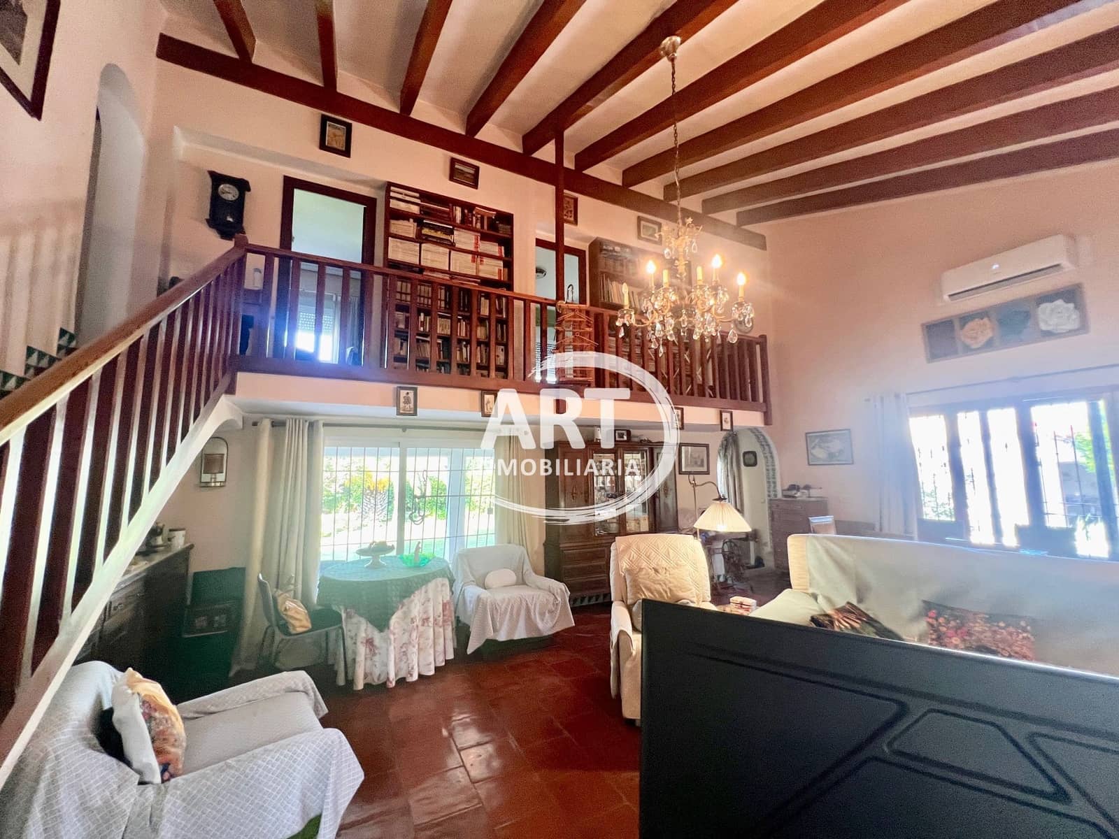 5 bedroom Villa for sale in L'Eliana with pool garage - € 650,000 (Ref: 9928704)