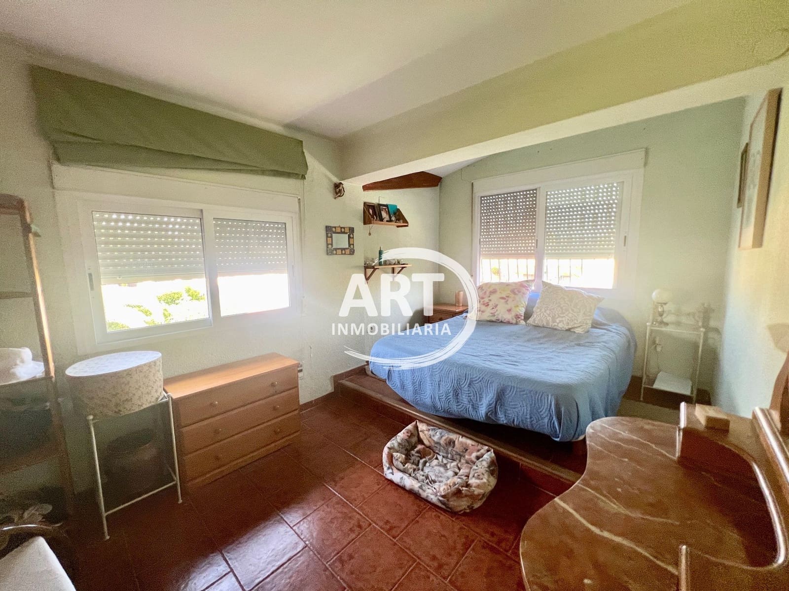 5 bedroom Villa for sale in L'Eliana with pool garage - € 650,000 (Ref: 9928704)