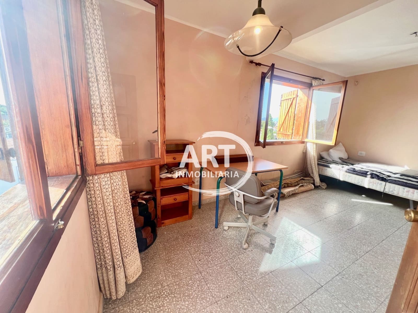 5 bedroom Villa for sale in L'Eliana with pool garage - € 650,000 (Ref: 9928704)