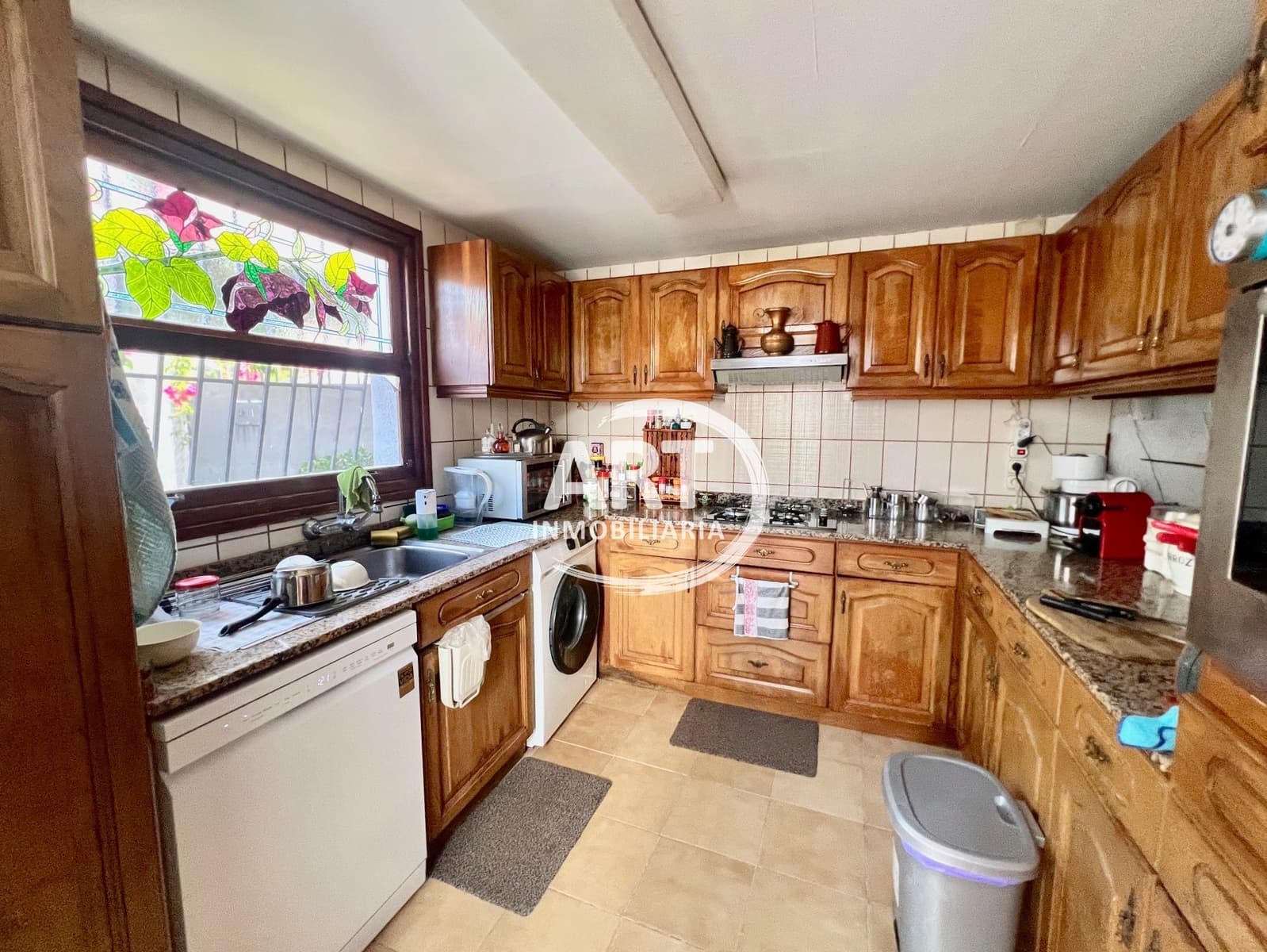 5 bedroom Villa for sale in L'Eliana with pool garage - € 650,000 (Ref: 9928704)