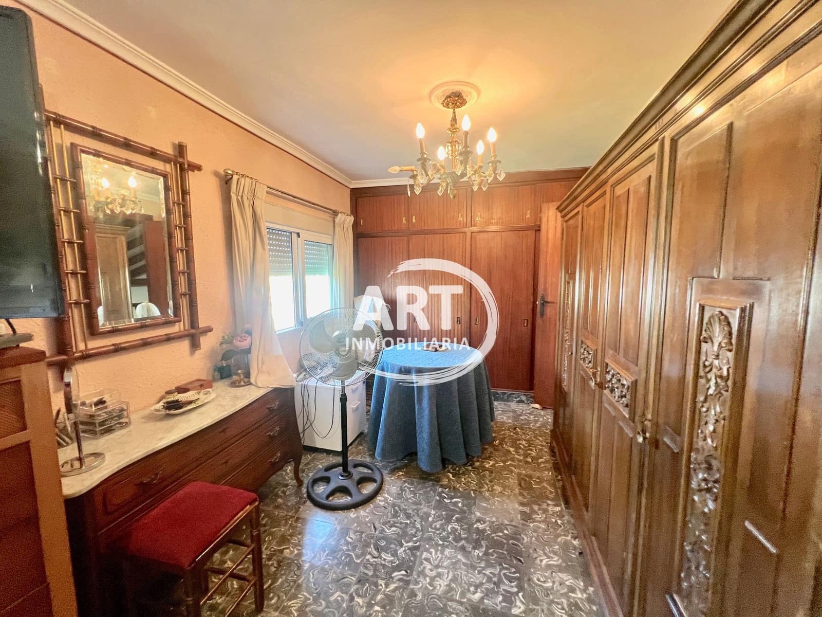 5 bedroom Villa for sale in L'Eliana with pool garage - € 650,000 (Ref: 9928704)