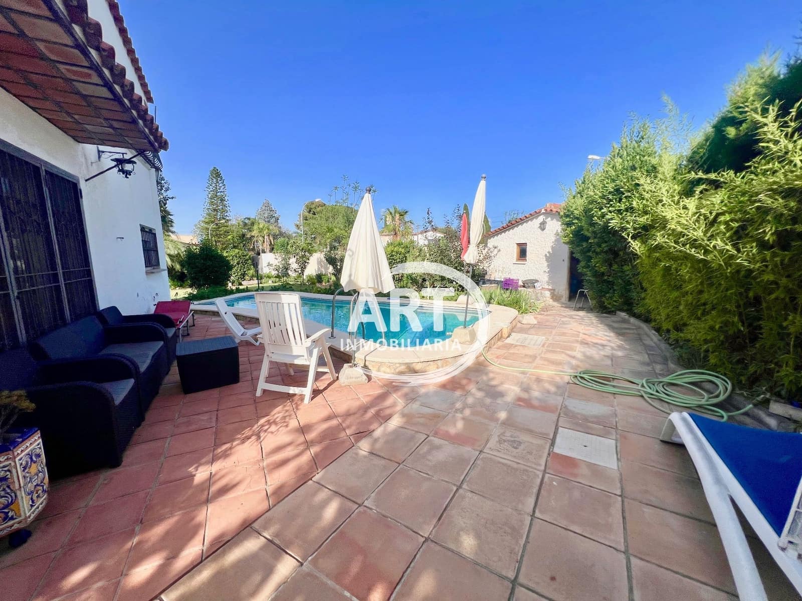 5 bedroom Villa for sale in L'Eliana with pool garage - € 650,000 (Ref: 9928704)