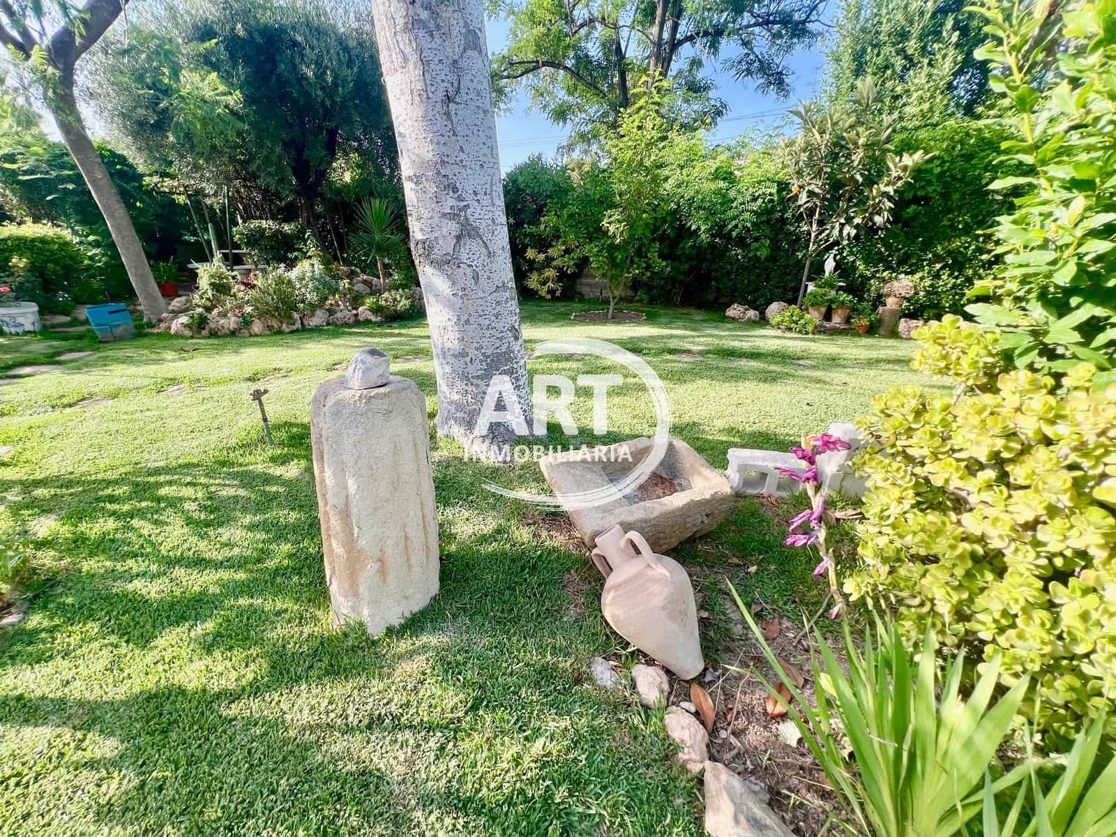5 bedroom Villa for sale in L'Eliana with pool garage - € 650,000 (Ref: 9928704)