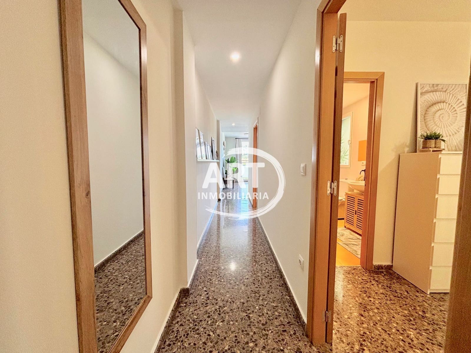 1 quarto Apartamento para arrendar em Vilamarxant / Villamarchante com garagem - 950 € (Ref: 9932795)