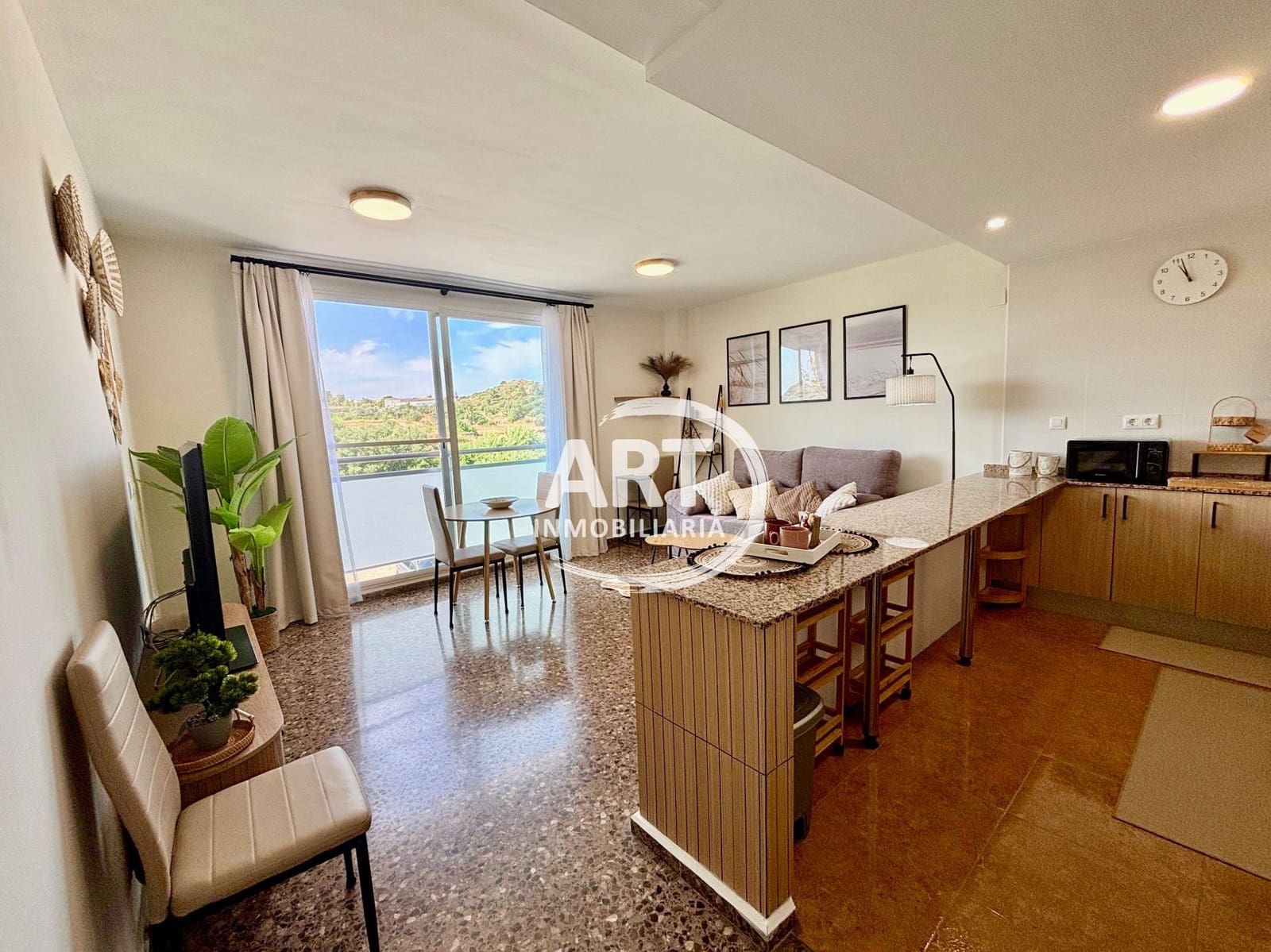 1 quarto Apartamento para arrendar em Vilamarxant / Villamarchante com garagem - 950 € (Ref: 9932795)