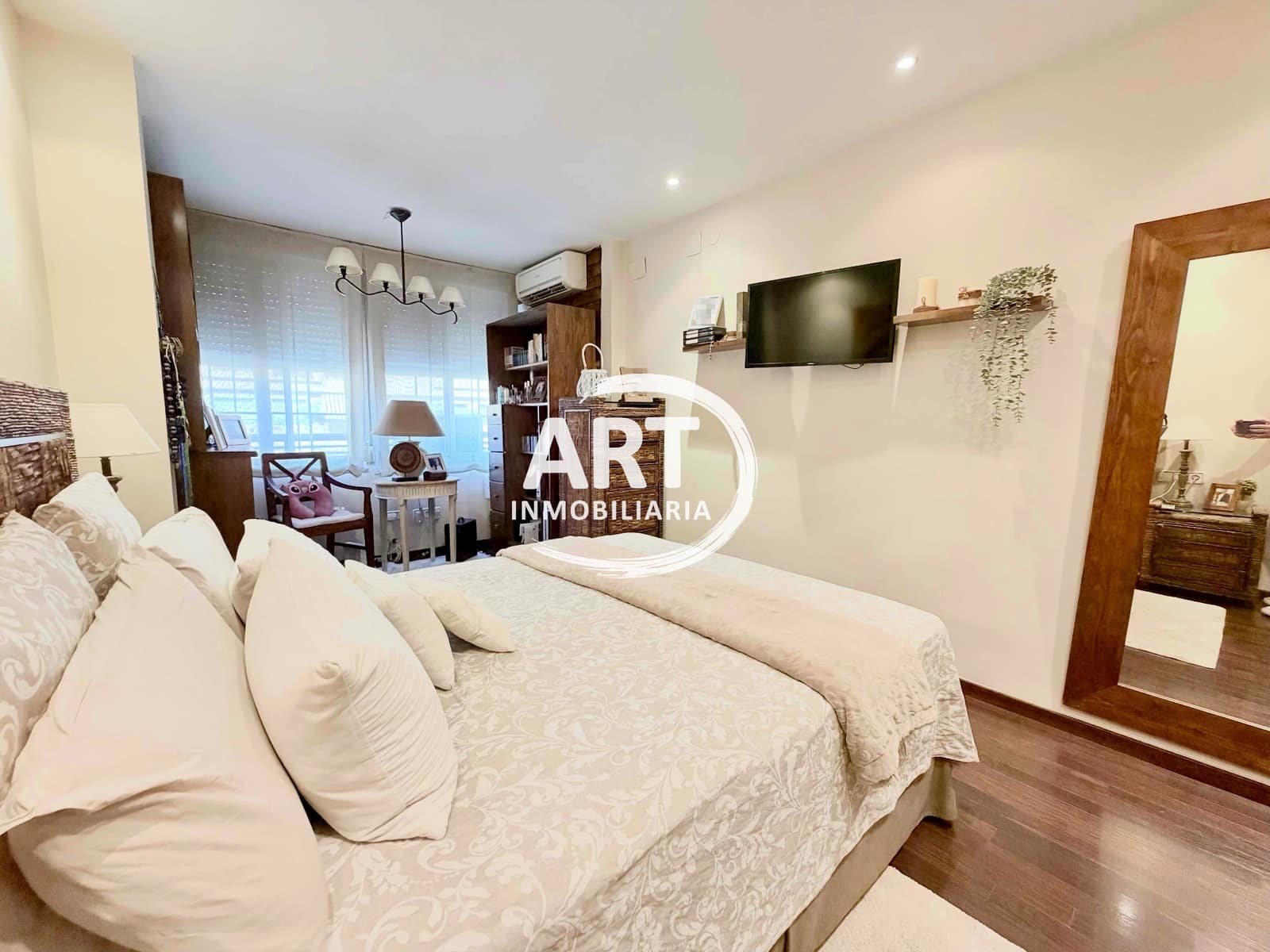 3 quarto Apartamento para venda em Valencia cidade - 650 000 € (Ref: 9937468)