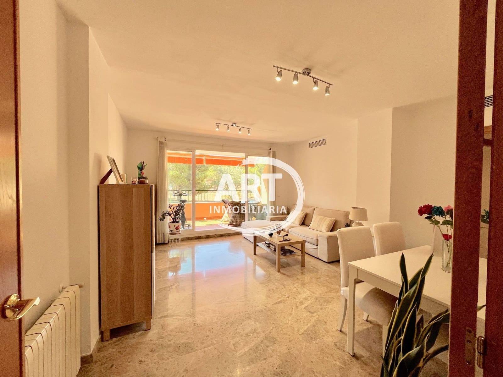 2 Zimmer Wohnung zu verkaufen in Betera mit Pool Garage - 400.000 € (Ref: 9939316)