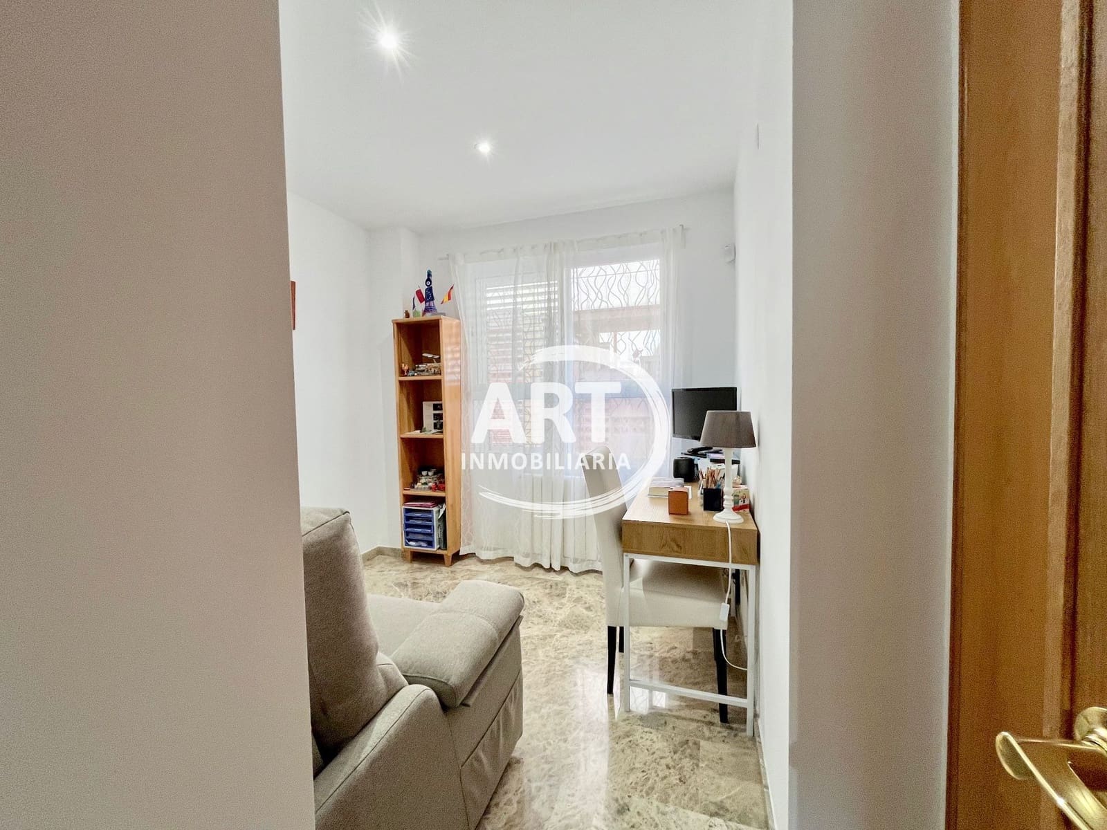 2 Zimmer Wohnung zu verkaufen in Betera mit Pool Garage - 400.000 € (Ref: 9939316)