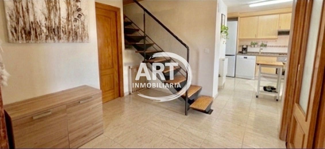 3 quarto Casa em Banda para venda em L'Eliana com piscina garagem - 339 000 € (Ref: 9939317)