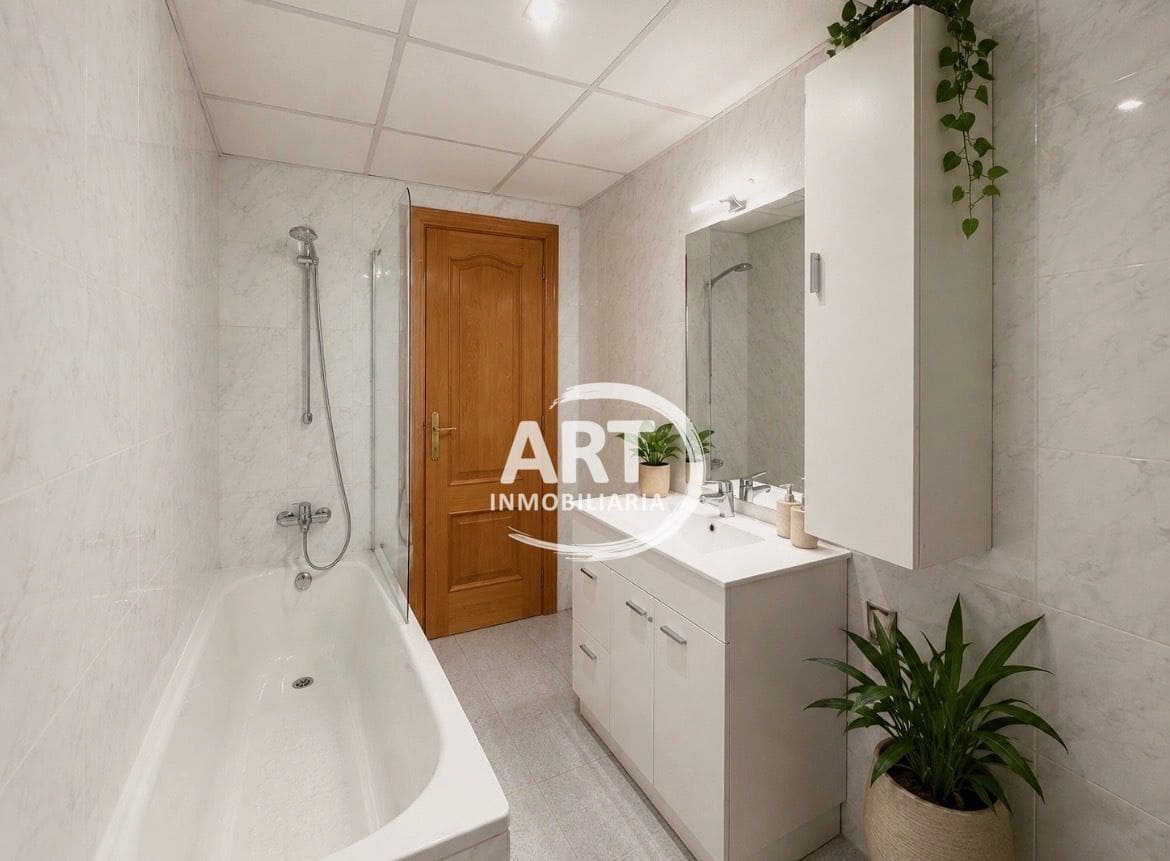 3 quarto Casa em Banda para venda em L'Eliana com piscina garagem - 339 000 € (Ref: 9939317)