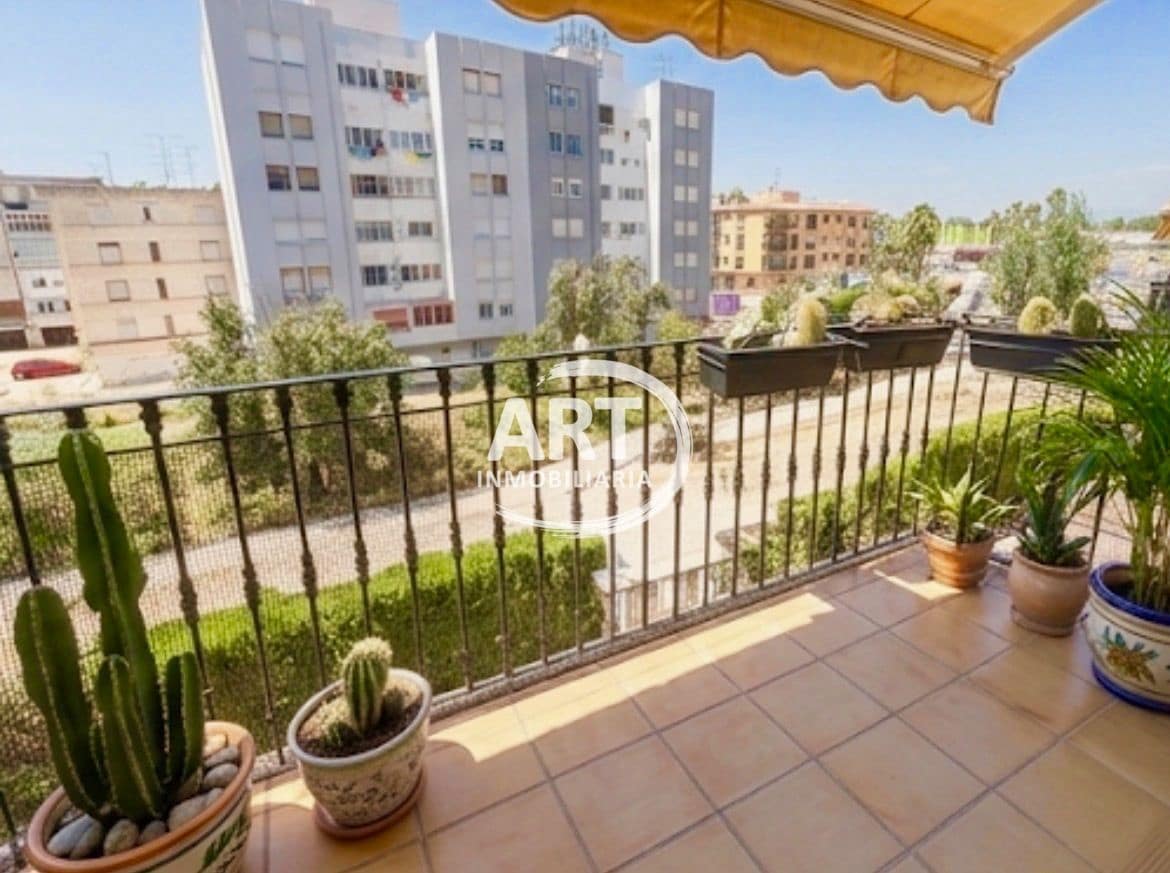 3 quarto Casa em Banda para venda em L'Eliana com piscina garagem - 339 000 € (Ref: 9939317)