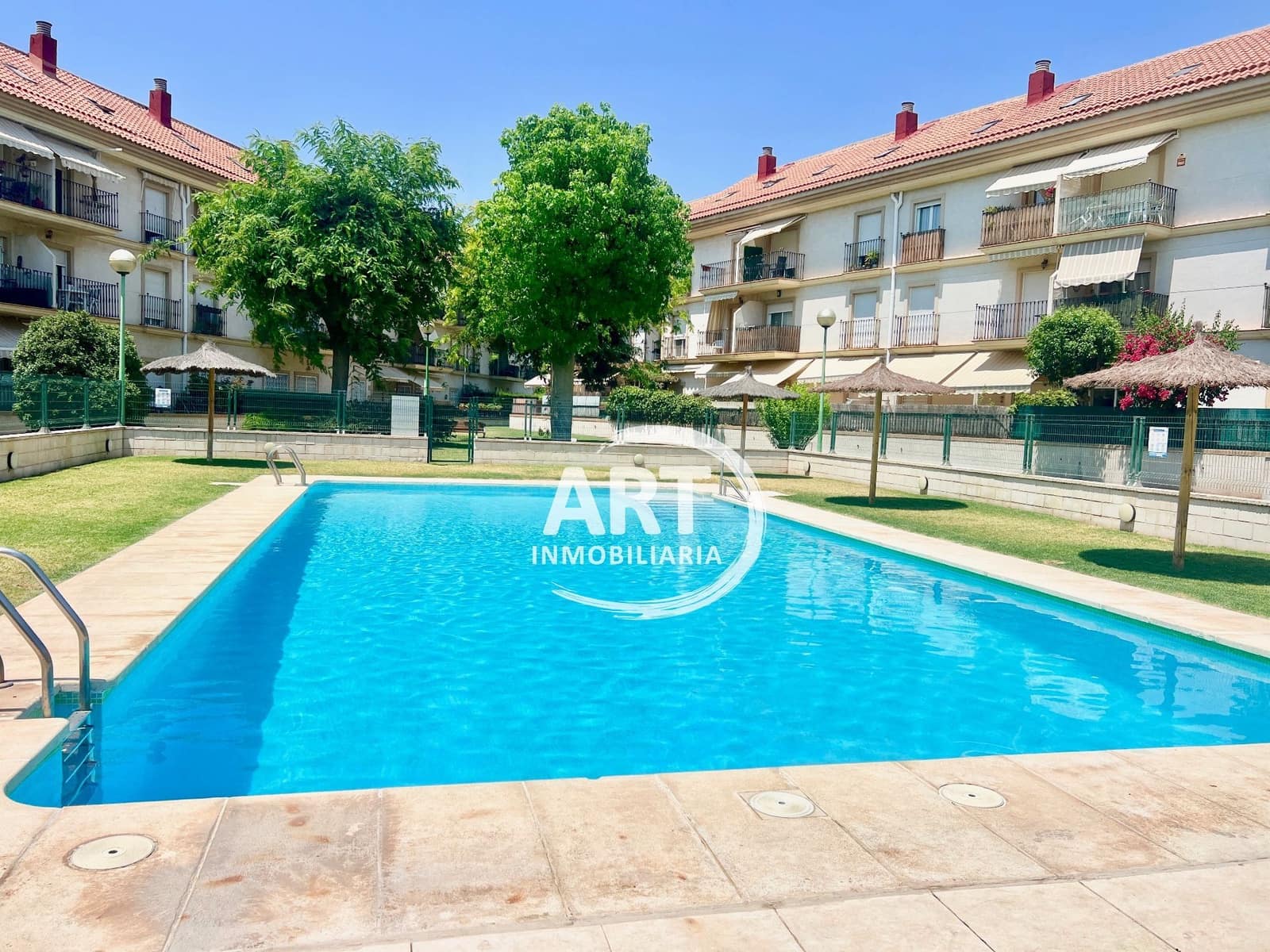 3 quarto Casa em Banda para venda em L'Eliana com piscina garagem - 339 000 € (Ref: 9939317)