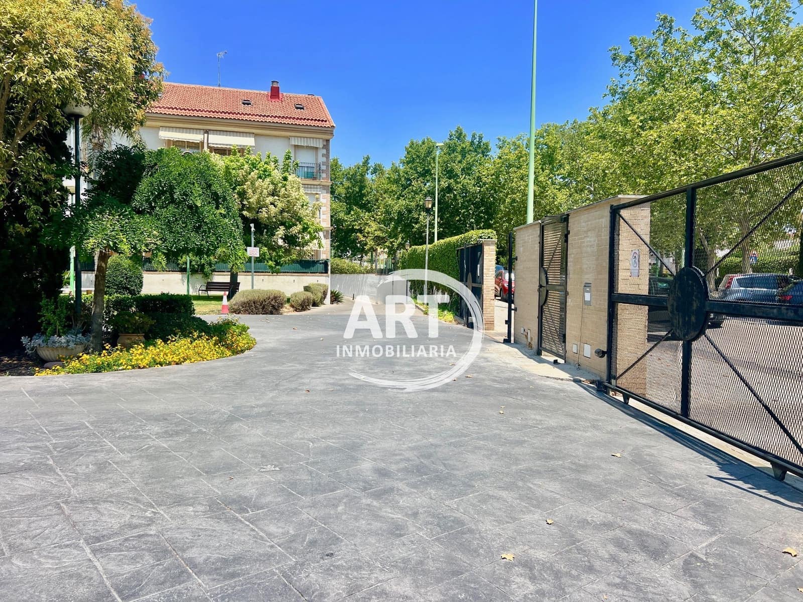 3 quarto Casa em Banda para venda em L'Eliana com piscina garagem - 339 000 € (Ref: 9939317)