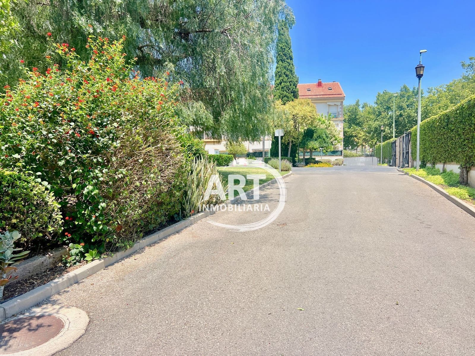 3 quarto Casa em Banda para venda em L'Eliana com piscina garagem - 339 000 € (Ref: 9939317)
