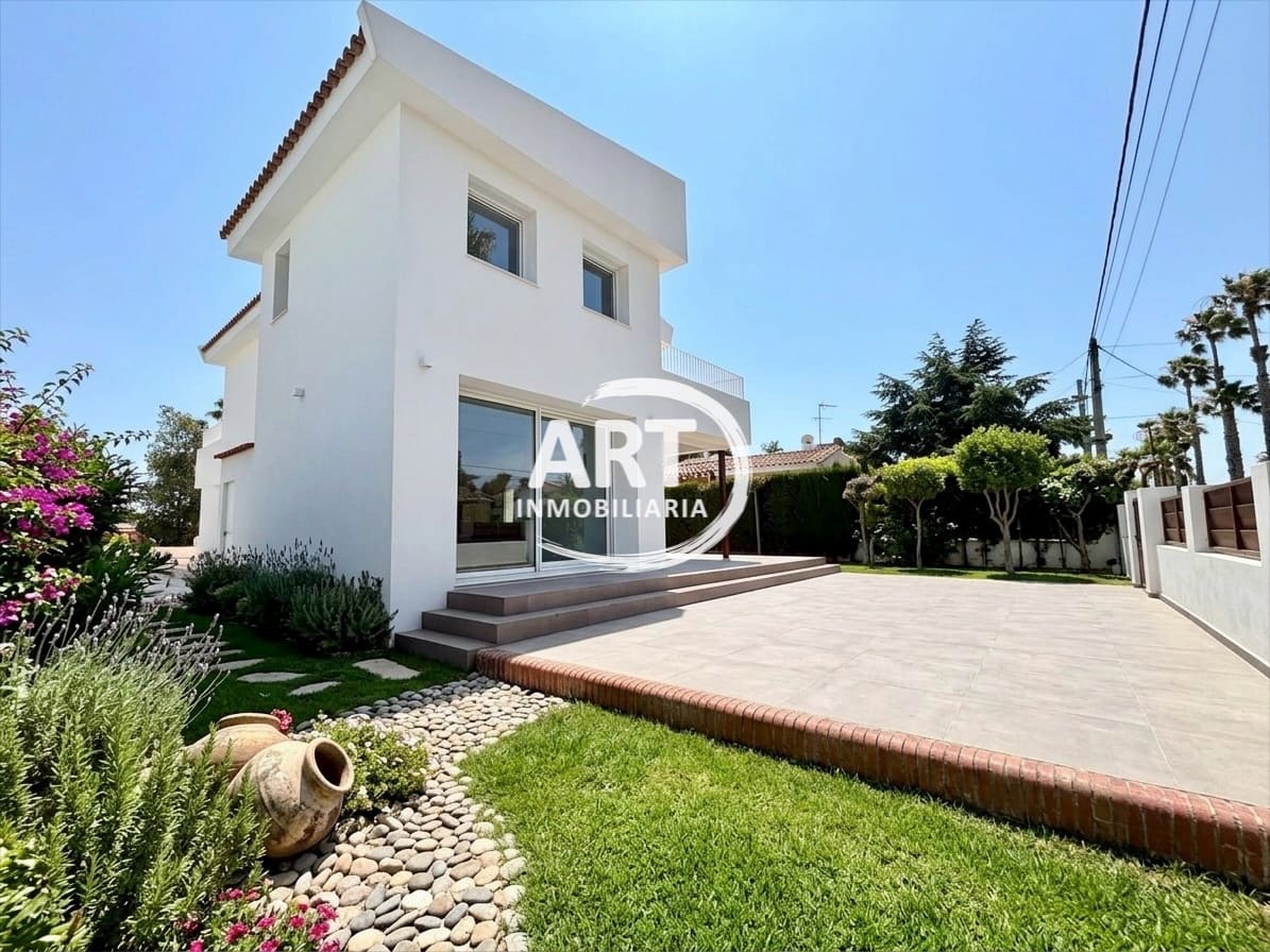 4 soveværelse Villa til leje i L'Eliana med swimmingpool garage - € 3.200 (Ref: 9941701)