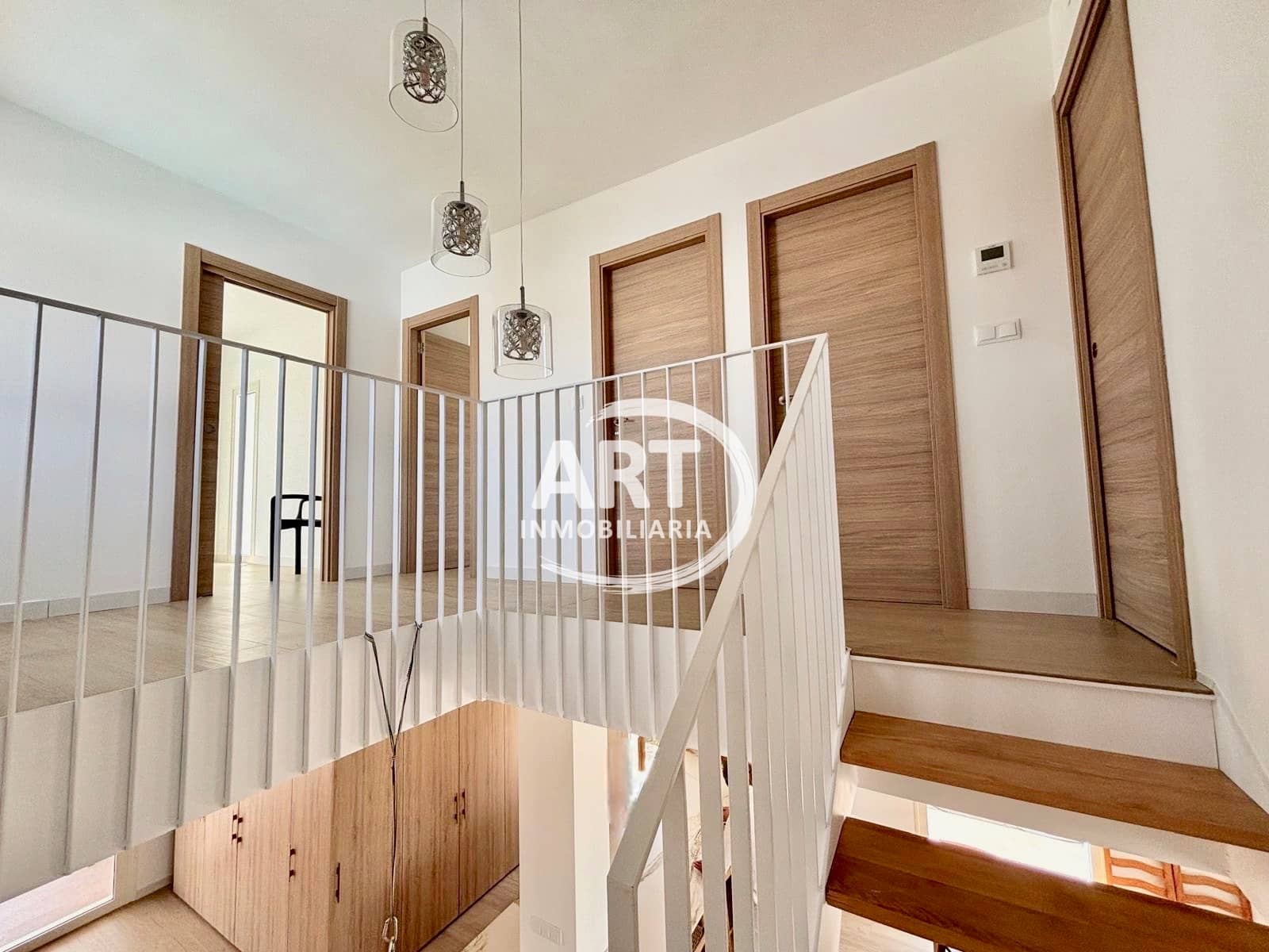 4 soveværelse Villa til leje i L'Eliana med swimmingpool garage - € 3.200 (Ref: 9941701)