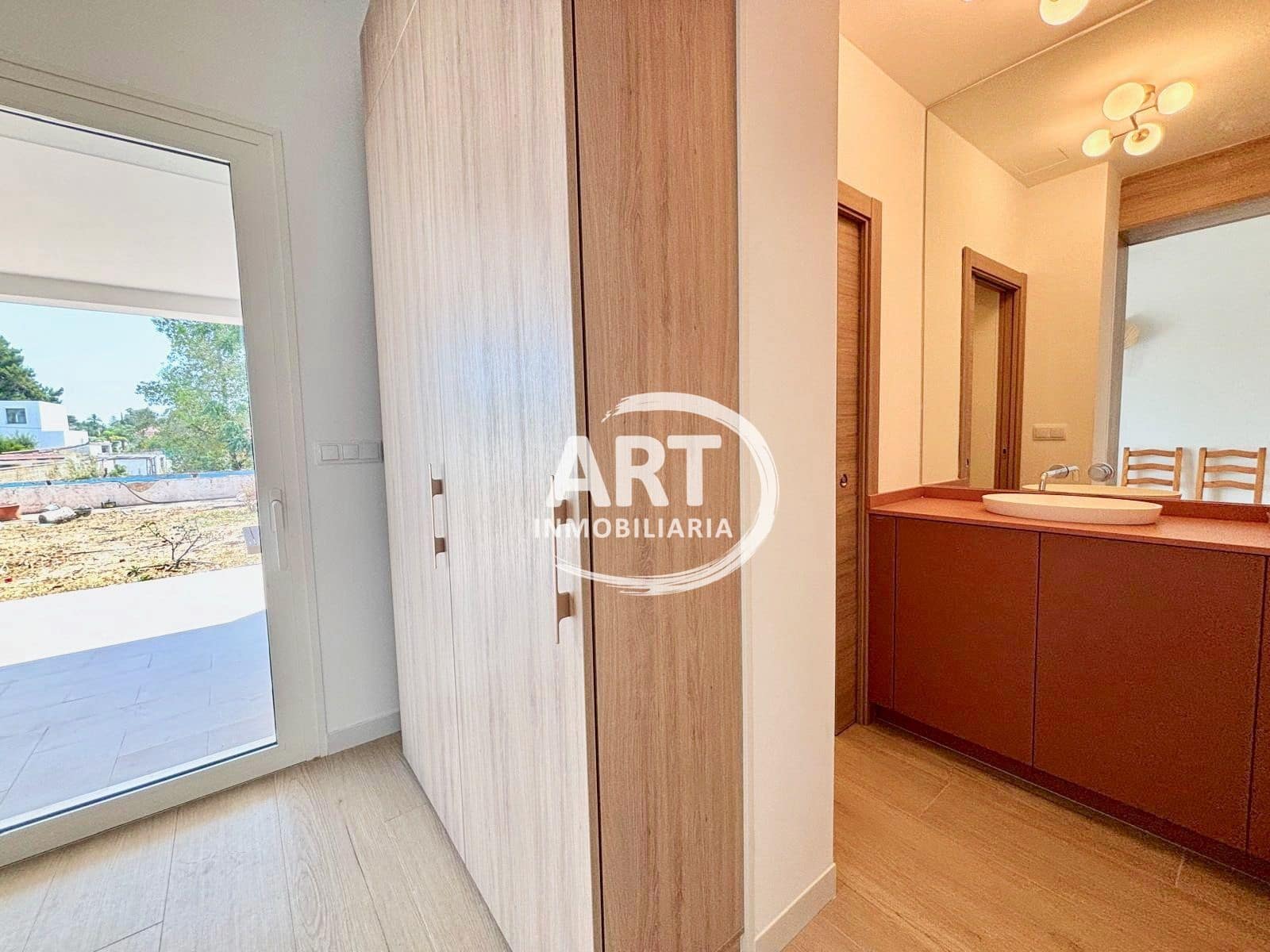 4 soveværelse Villa til leje i L'Eliana med swimmingpool garage - € 3.200 (Ref: 9941701)