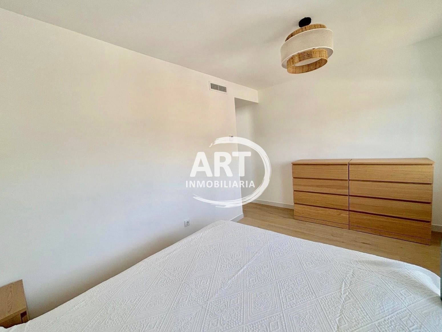 4 soveværelse Villa til leje i L'Eliana med swimmingpool garage - € 3.200 (Ref: 9941701)