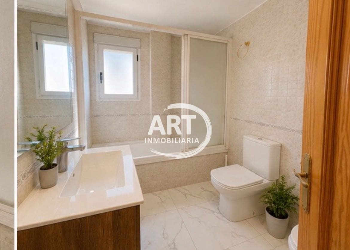 4 soveværelse Villa til salg i L'Eliana med swimmingpool garage - € 695.000 (Ref: 9946951)