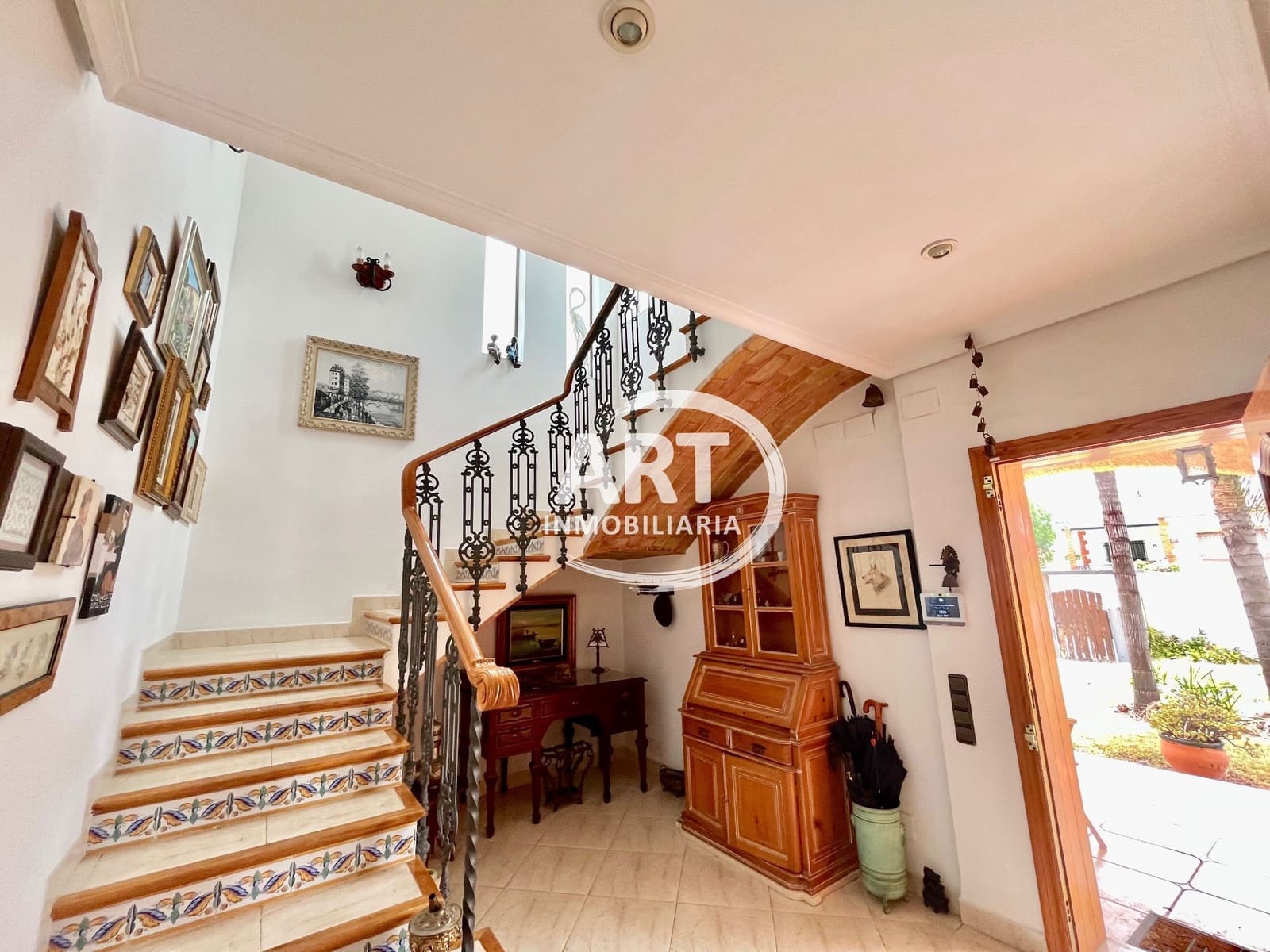 6 slaapkamer Villa te koop in L'Eliana met zwembad garage - € 945.000 (Ref: 9964681)
