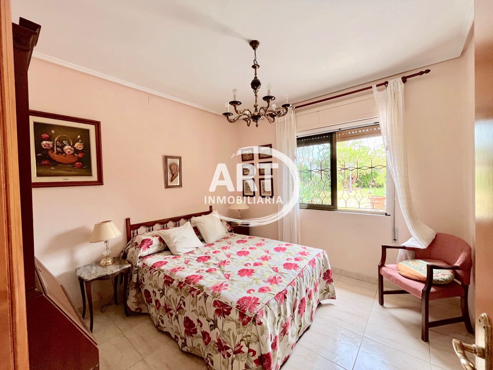 6 slaapkamer Villa te koop in L'Eliana met zwembad garage - € 945.000 (Ref: 9964681)