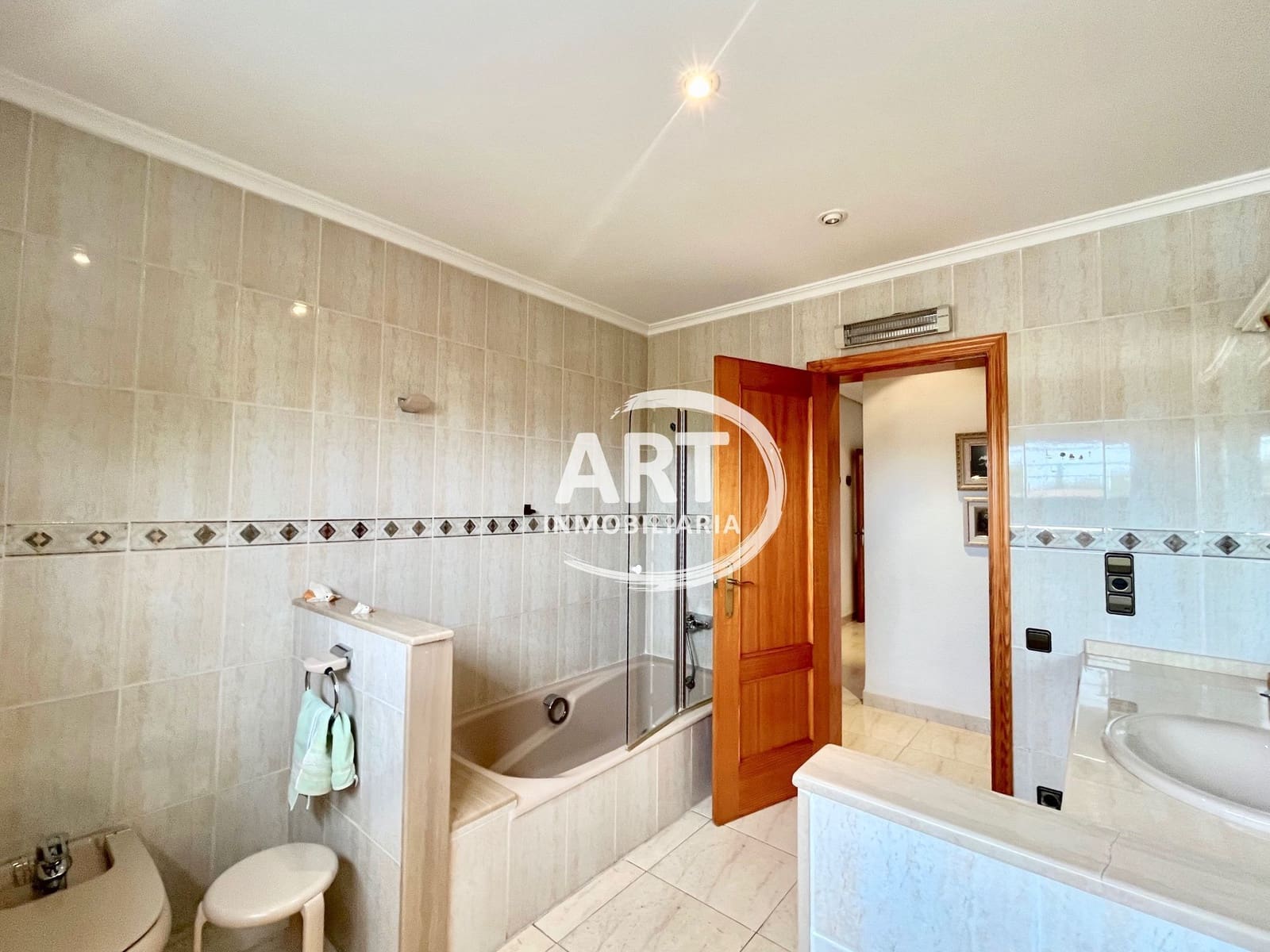 6 slaapkamer Villa te koop in L'Eliana met zwembad garage - € 945.000 (Ref: 9964681)