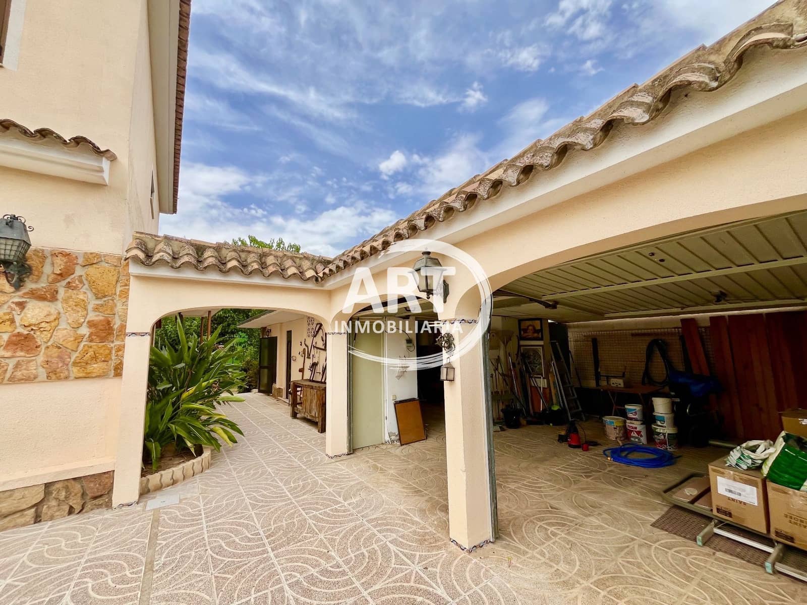 6 slaapkamer Villa te koop in L'Eliana met zwembad garage - € 945.000 (Ref: 9964681)