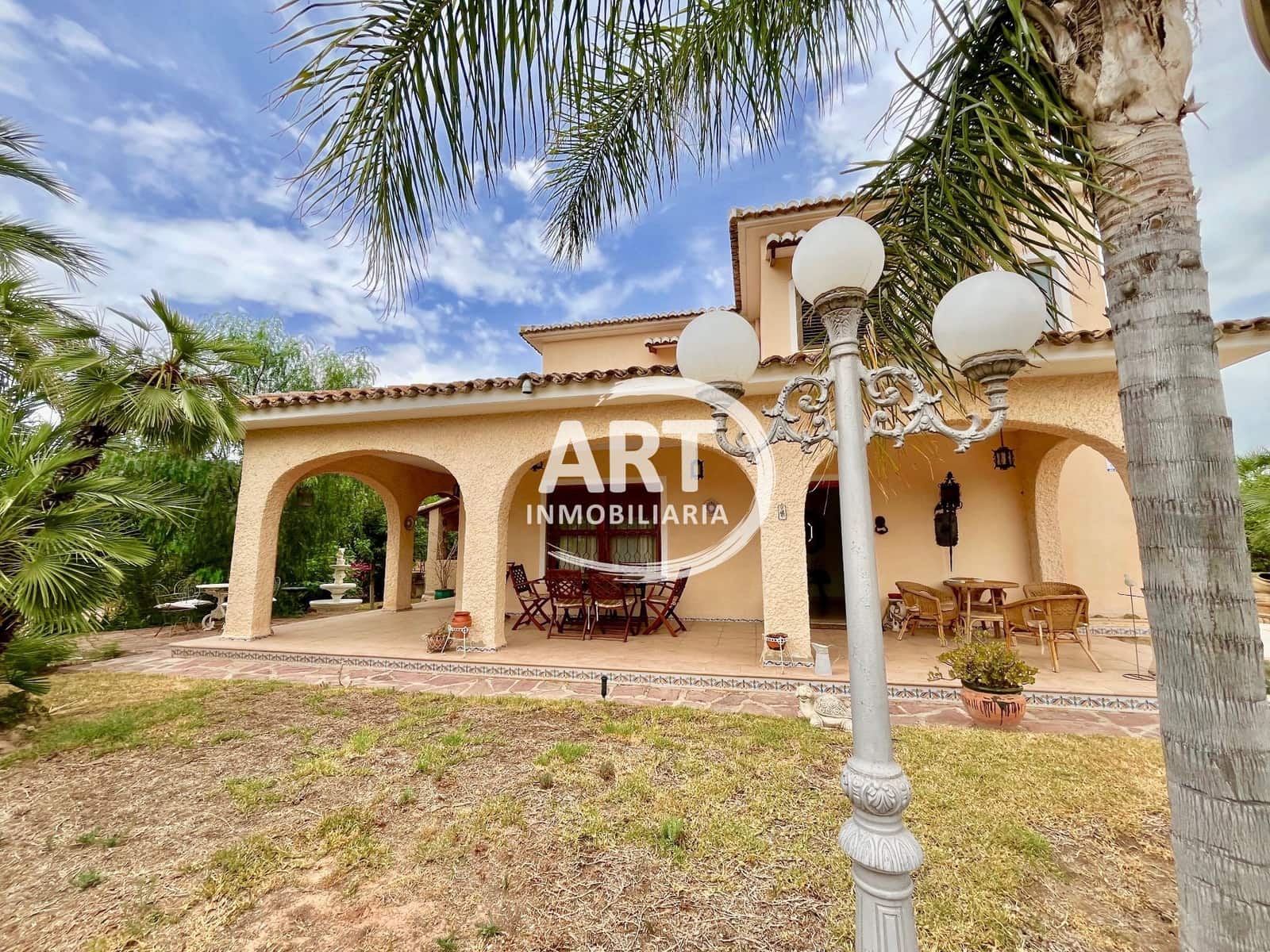 6 slaapkamer Villa te koop in L'Eliana met zwembad garage - € 945.000 (Ref: 9964681)