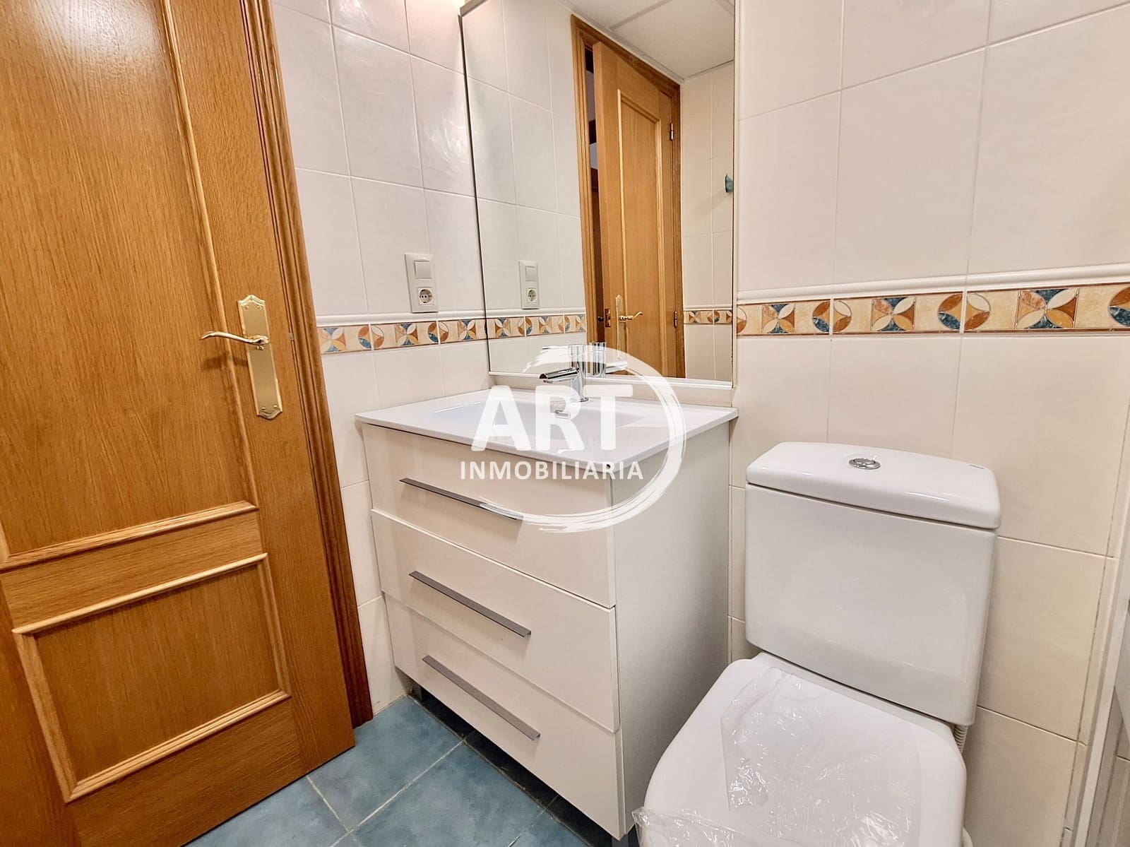 3 Zimmer Wohnung zu vermieten in L'Eliana mit Garage - 1.150 € (Ref: 9978130)