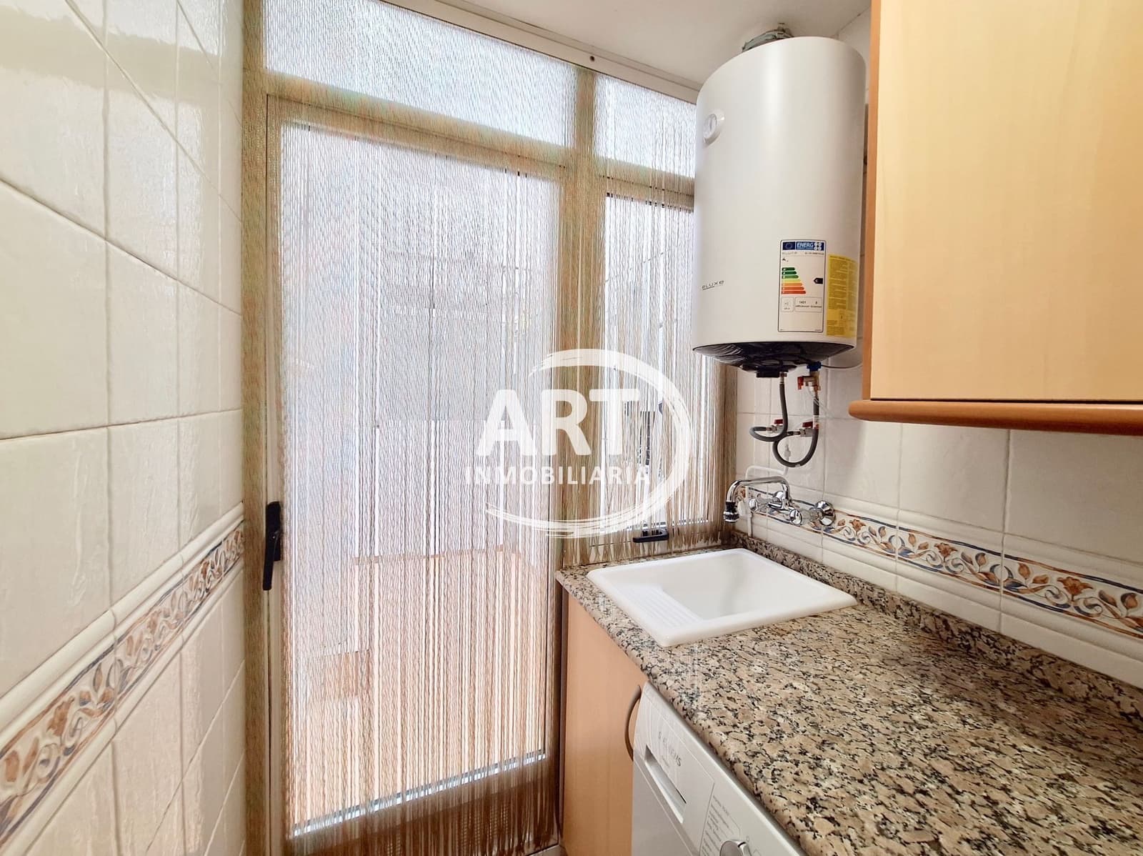 3 Zimmer Wohnung zu vermieten in L'Eliana mit Garage - 1.150 € (Ref: 9978130)