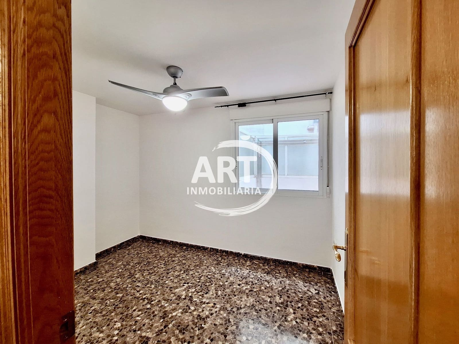 3 Zimmer Wohnung zu vermieten in L'Eliana mit Garage - 1.150 € (Ref: 9978130)
