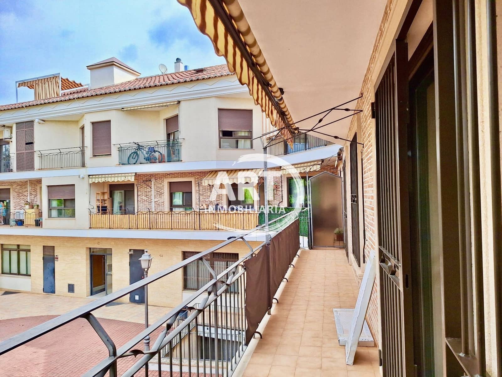 3 Zimmer Wohnung zu vermieten in L'Eliana mit Garage - 1.150 € (Ref: 9978130)