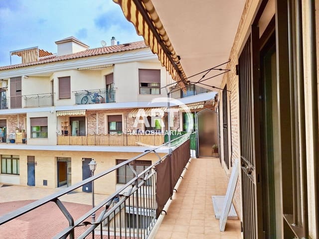 3 Zimmer Wohnung zu vermieten in L'Eliana mit Garage - 1.150 € (Ref: 9978130)