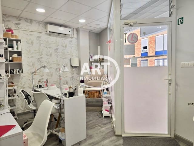 Commercieel te koop in Bétera - € 120.000 (Ref: 9984343)