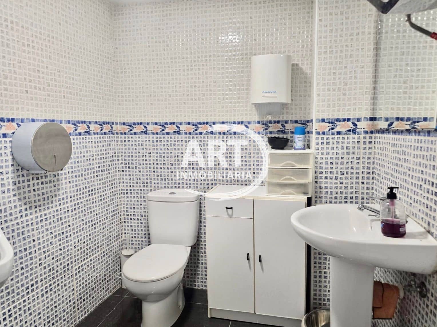 Commercieel te koop in Betera - € 120.000 (Ref: 9984343)