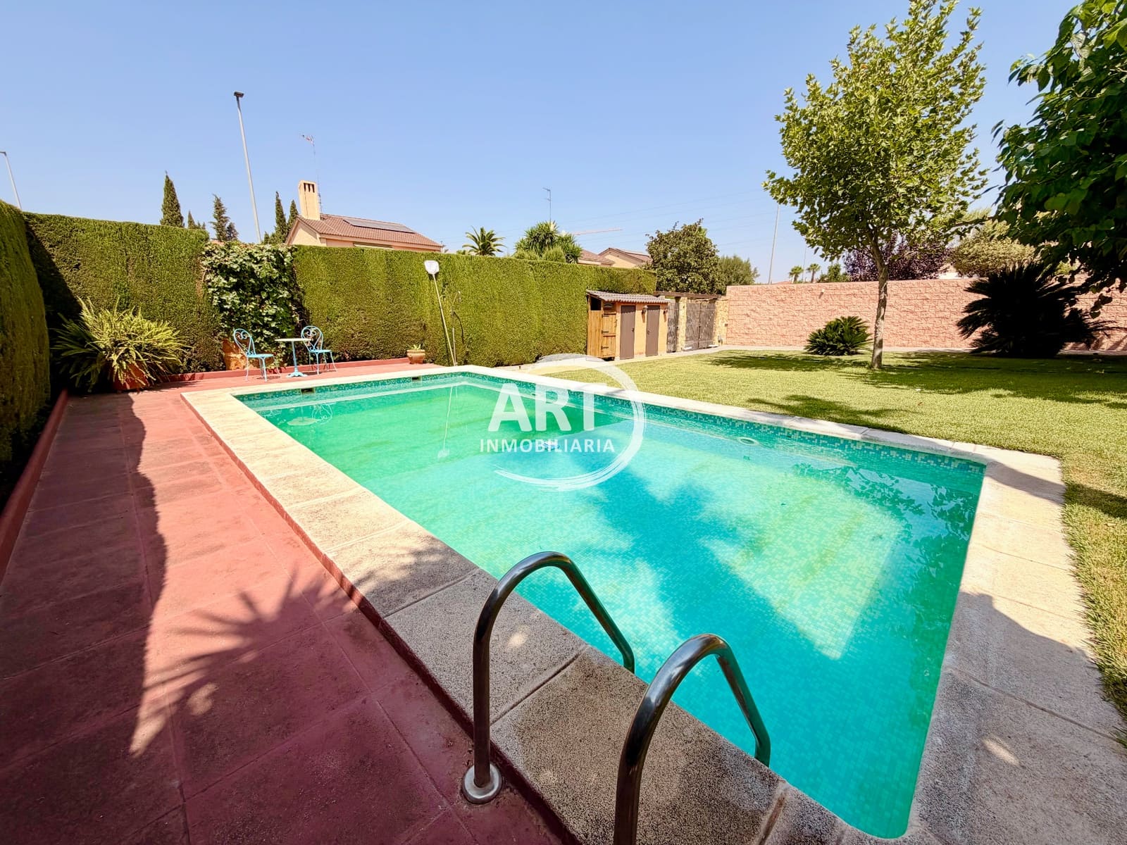 3 Zimmer Villa zu verkaufen in San Antonio de Benageber mit Pool Garage - 690.000 € (Ref: 9986349)