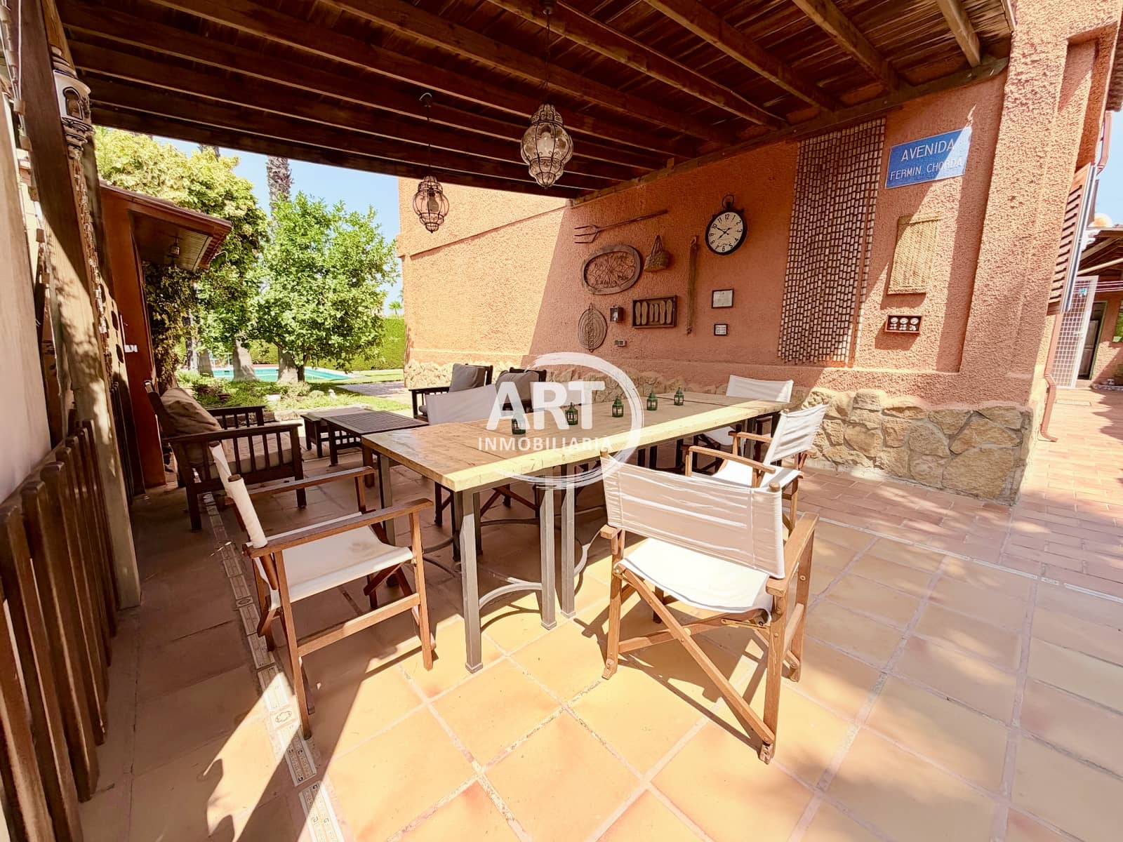 3 Zimmer Villa zu verkaufen in San Antonio de Benageber mit Pool Garage - 690.000 € (Ref: 9986349)