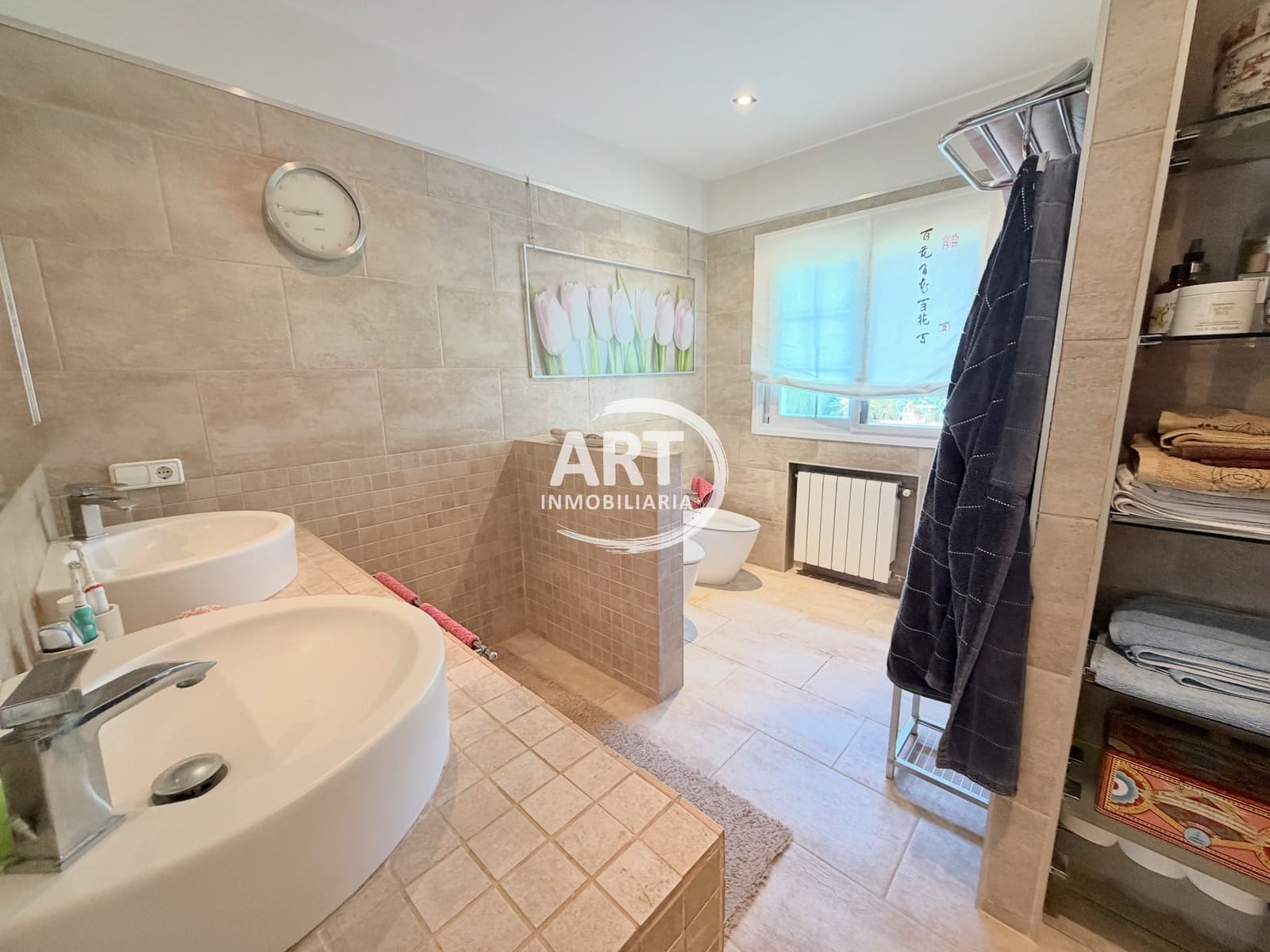 3 Zimmer Villa zu verkaufen in San Antonio de Benageber mit Pool Garage - 690.000 € (Ref: 9986349)