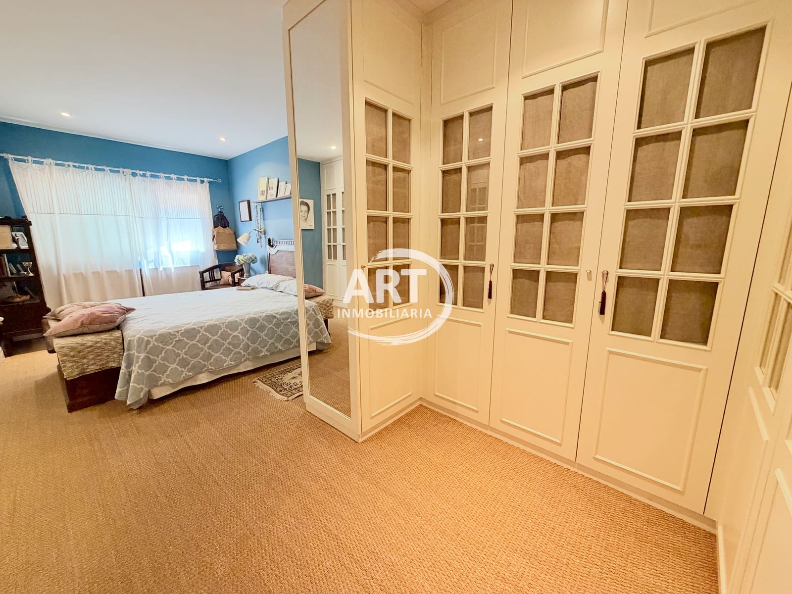 3 Zimmer Villa zu verkaufen in San Antonio de Benageber mit Pool Garage - 690.000 € (Ref: 9986349)