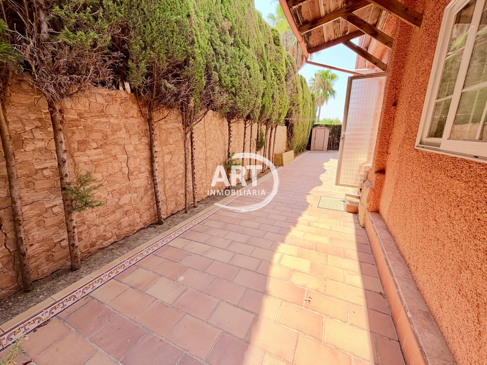 3 Zimmer Villa zu verkaufen in San Antonio de Benageber mit Pool Garage - 690.000 € (Ref: 9986349)